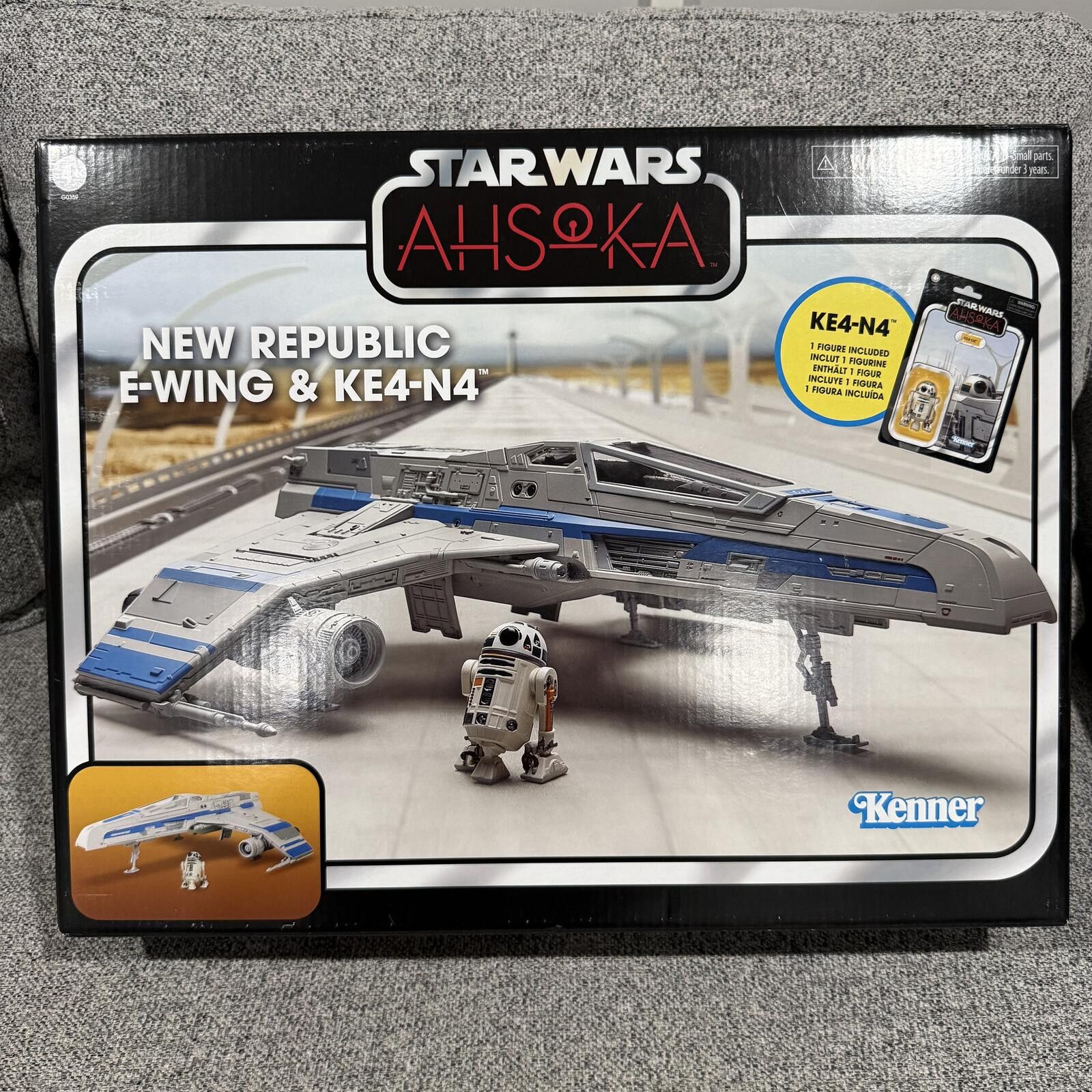Other Star Wars 3.75 Vintage "Ahsoka" Republic E-Wing With KE4-N4 Size ONE SIZE - 1 Thumbnail