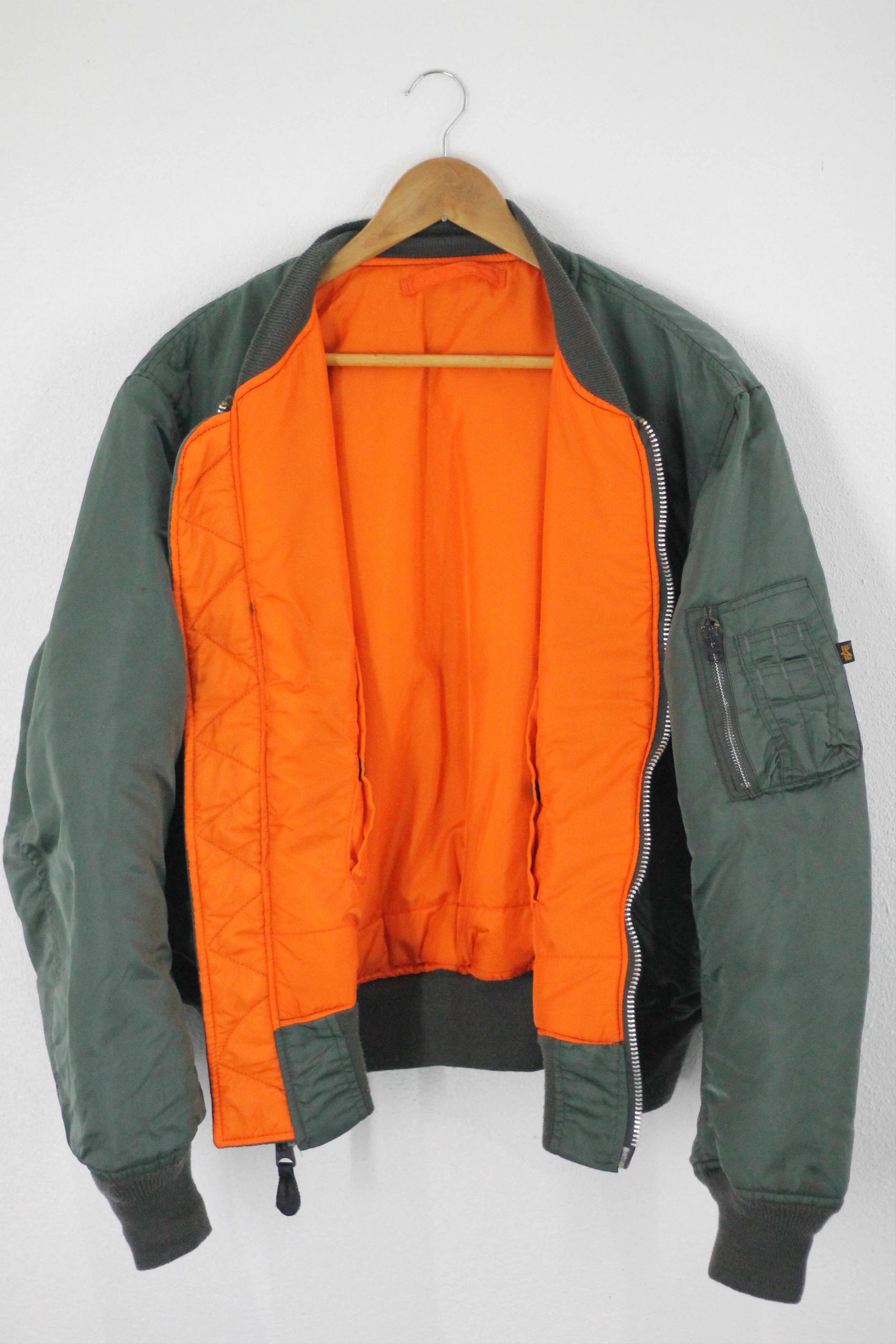 Alpha Industries Vintage ALPHA INDUSTRIES Reversible Bomber Jacket. Size US XL / EU 56 / 4 - 16 Thumbnail