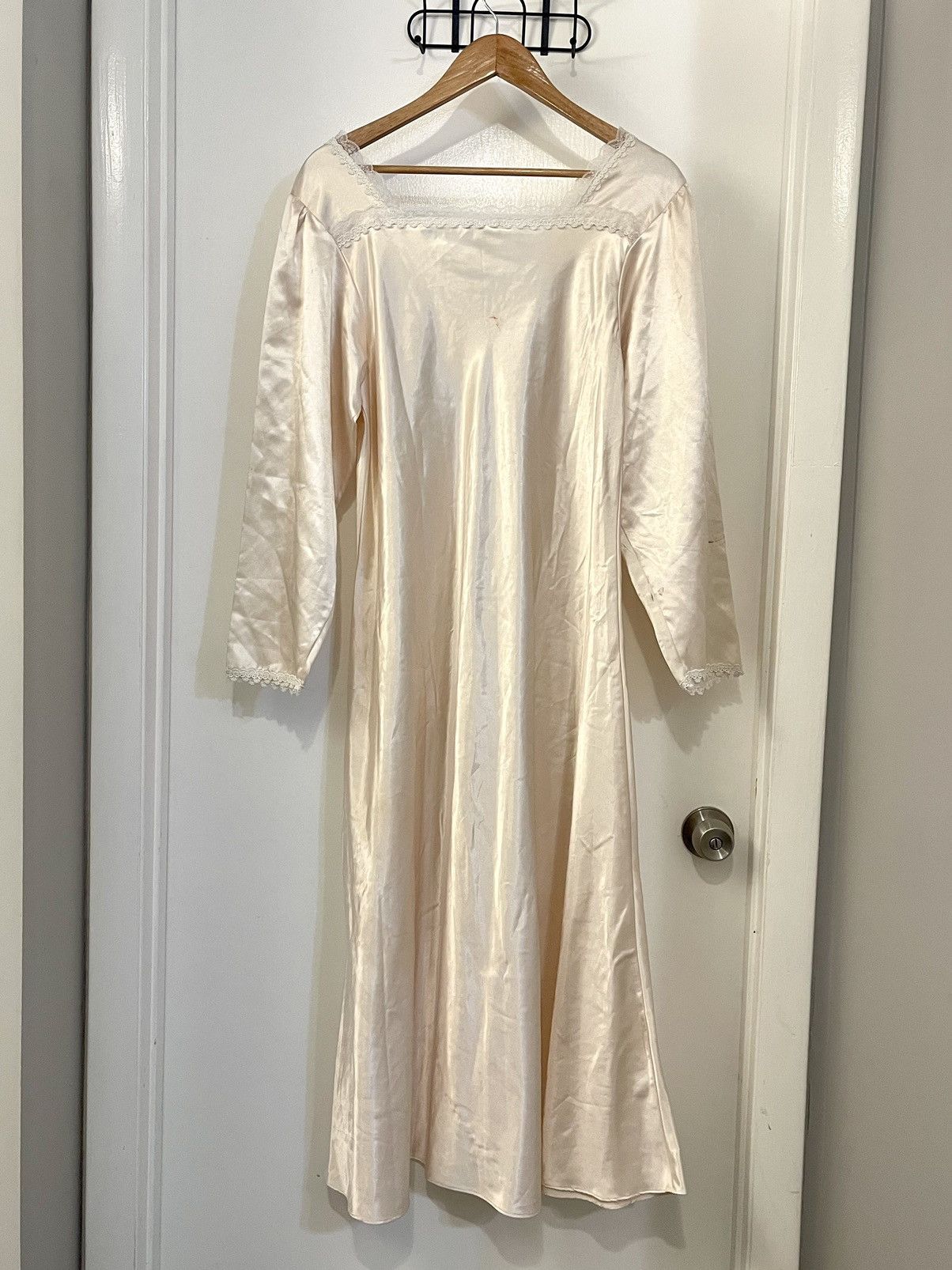 Dior Vintage Satin Silk Lace Dior Nightgown Size L / US 10 / IT 46 - 2 Thumbnail
