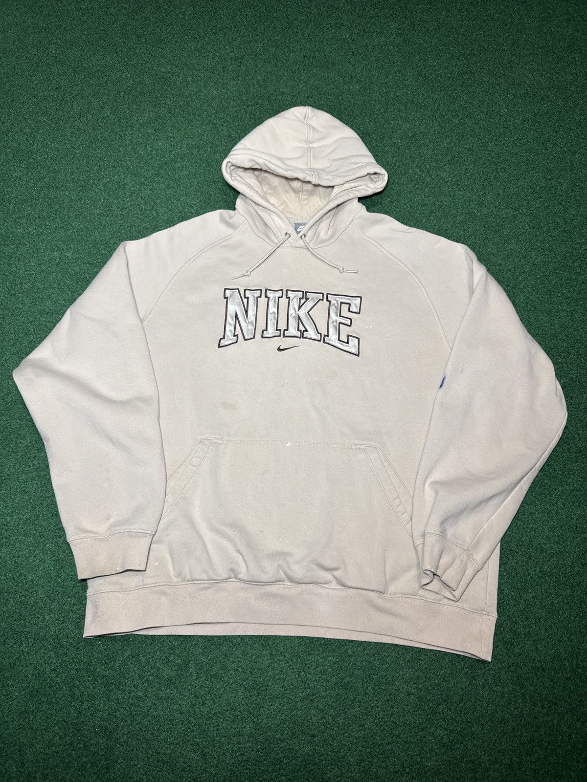 Nike Vintage Nike Y2K Spellout Cream XXL Hoodie Sweatshirt Size US XXL / EU 58 / 5 - 1 Thumbnail