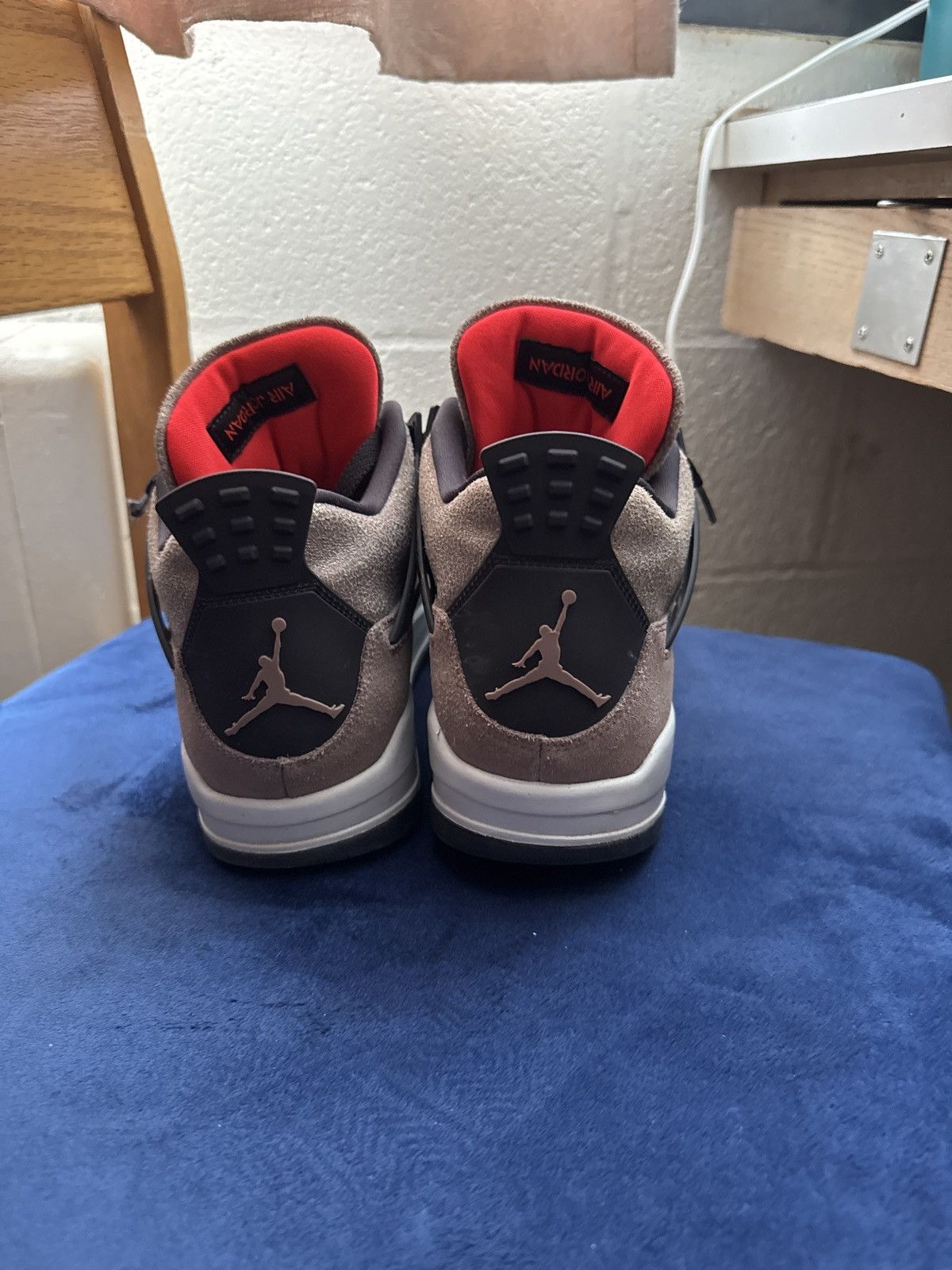 Jordan Brand Jordan 4 Taupe Haze Size US 10.5 / EU 43-44 - 2 Thumbnail