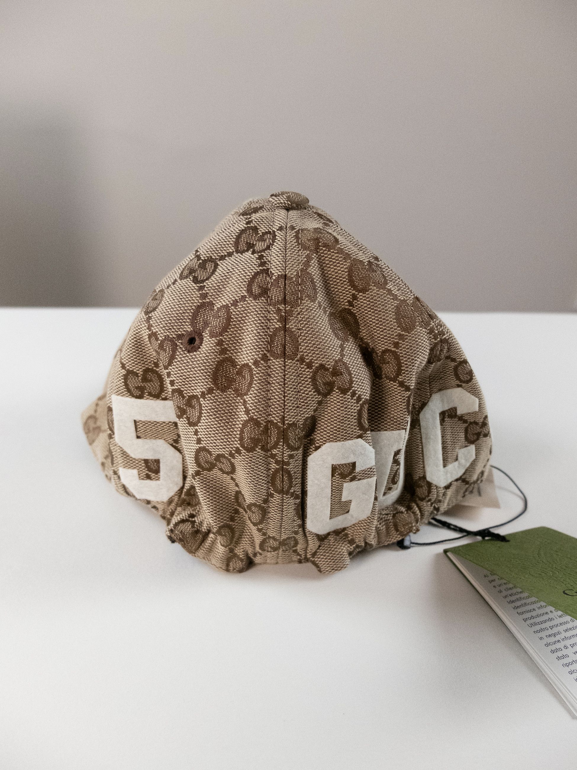 Gucci GUCCI beige GG Web logo canvas baseball cap Medium NWT Size ONE SIZE - 6 Thumbnail
