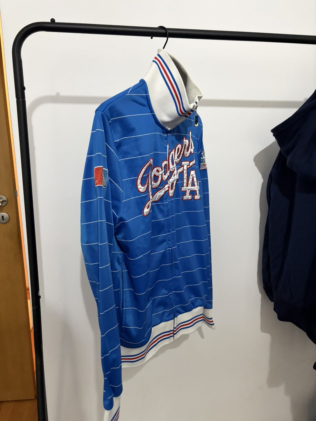 Majestic LA Dodgers trackjacket Size US XS / EU 42 / 0 - 2 Thumbnail