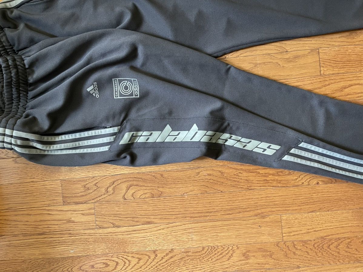 Adidas × Yeezy Adidas x Yeezy Calabasas Track Pant Gray Sz. M Size US 32 / EU 48 - 4 Thumbnail