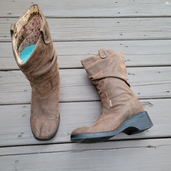 Vintage 90s y2k Mudd Bratz Brown Vegan Leather Chunky Boots