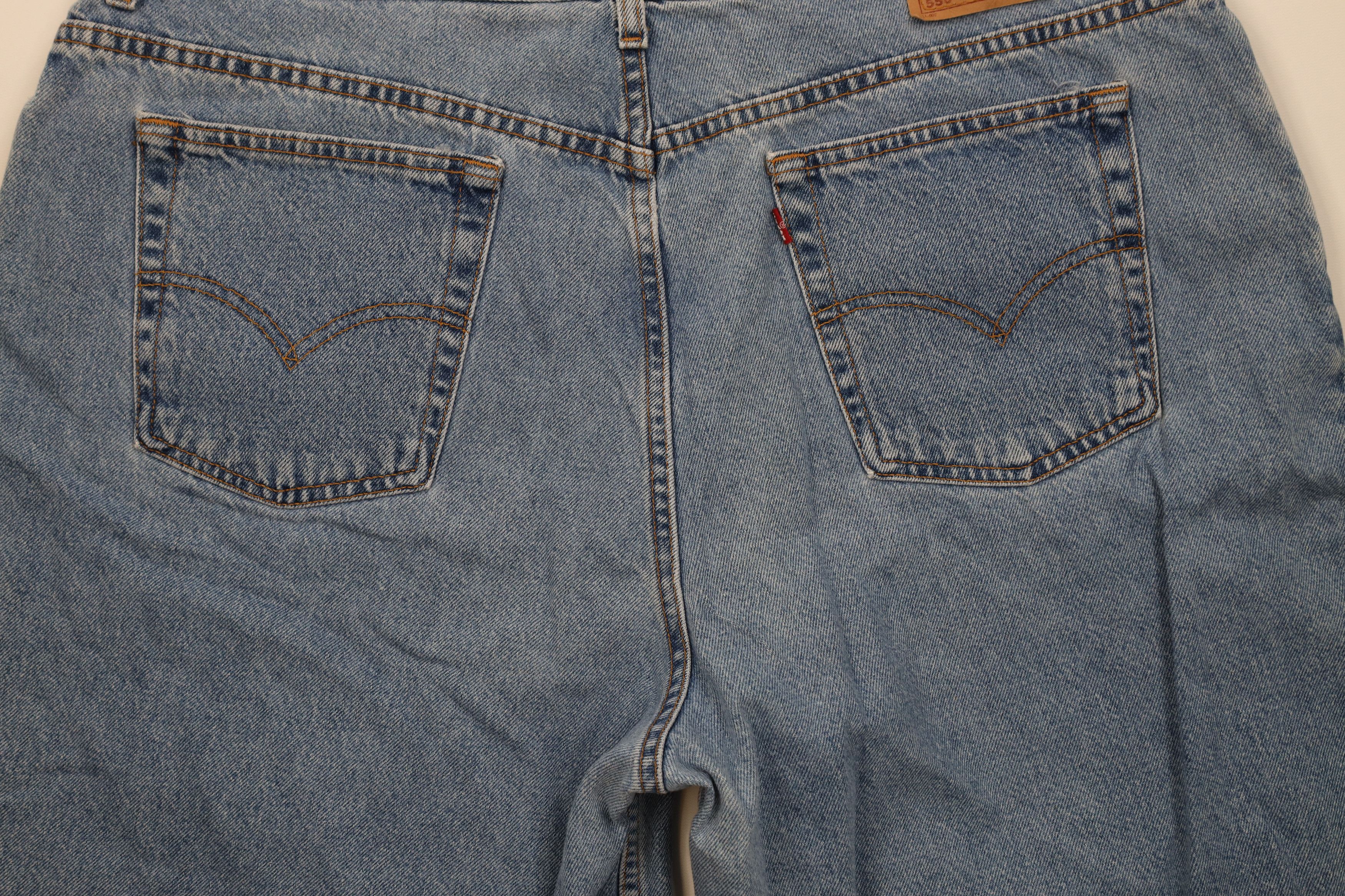 Levi's Vintage Y2K 2001 Levis 550 Fit Denim Jean Shorts Jorts USA Size 22" - 11 Thumbnail