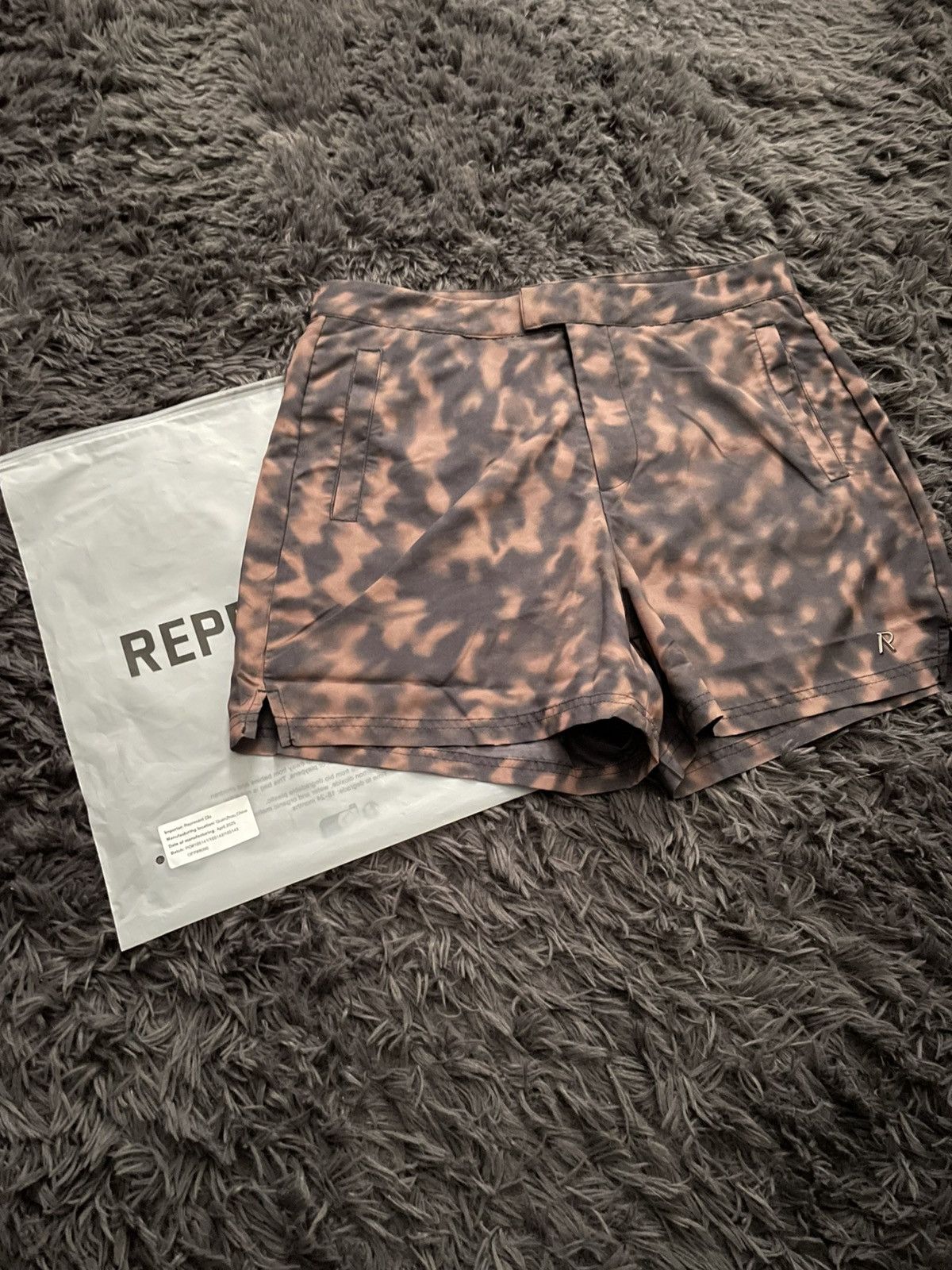 Represent Clo. Tortoise Swim Shorts Size US 32 / EU 48 - 1 Thumbnail
