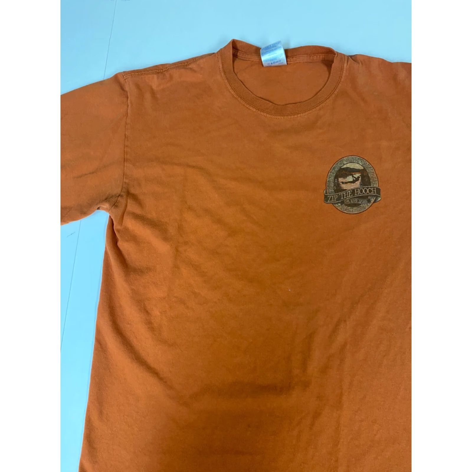 Gildan Gildan Mens T-Shirt Orange Short Sleeve Crew Neck Cotton Logo 90s University Colorful Bre breathable Regular Medium N/A Size US M / EU 48-50 / 2 - 6 Thumbnail