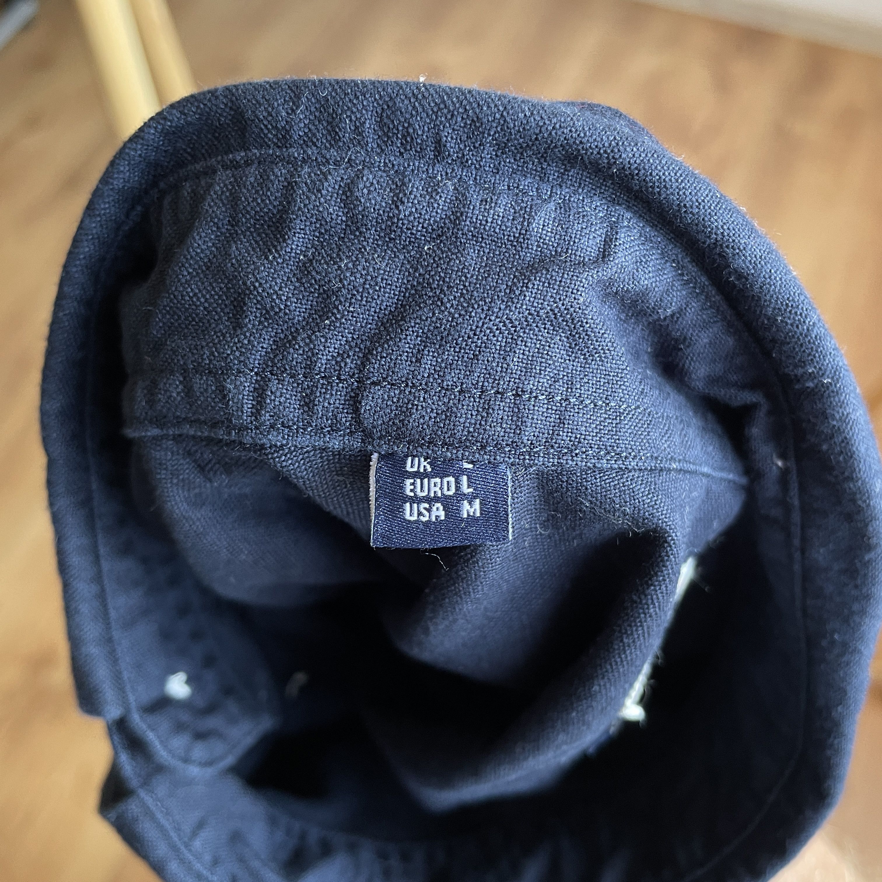 Barbour Barbour Oxford Tailored Fit Navy Shirt Size EUR L/ US M Size US M / EU 48-50 / 2 - 5 Thumbnail