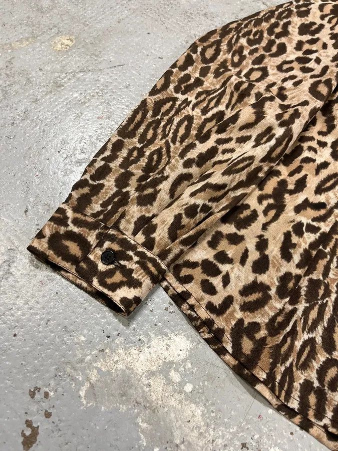Dolce & Gabbana 2000s Dolce & Gabbana Leopard Glamour Shirt Size M / US 6-8 / IT 42-44 - 6 Thumbnail