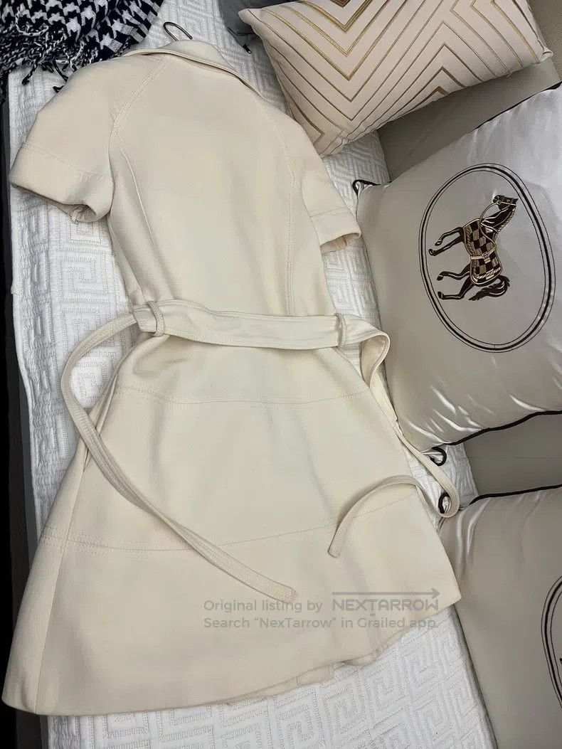 Valentino Valentino White dress Size S / US 4 / IT 40 - 2 Thumbnail