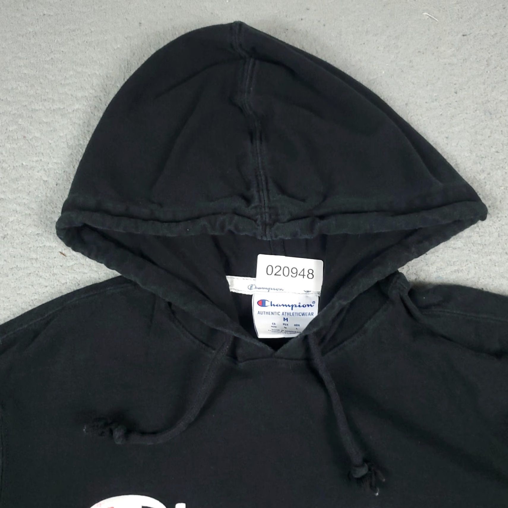 Champion VINTAGE Champion Shirt Mens Medium Black Hooded T-Shirt Regular Fit All Seasons Logo Long Sleeve Mens Size US M / EU 48-50 / 2 - 3 Thumbnail