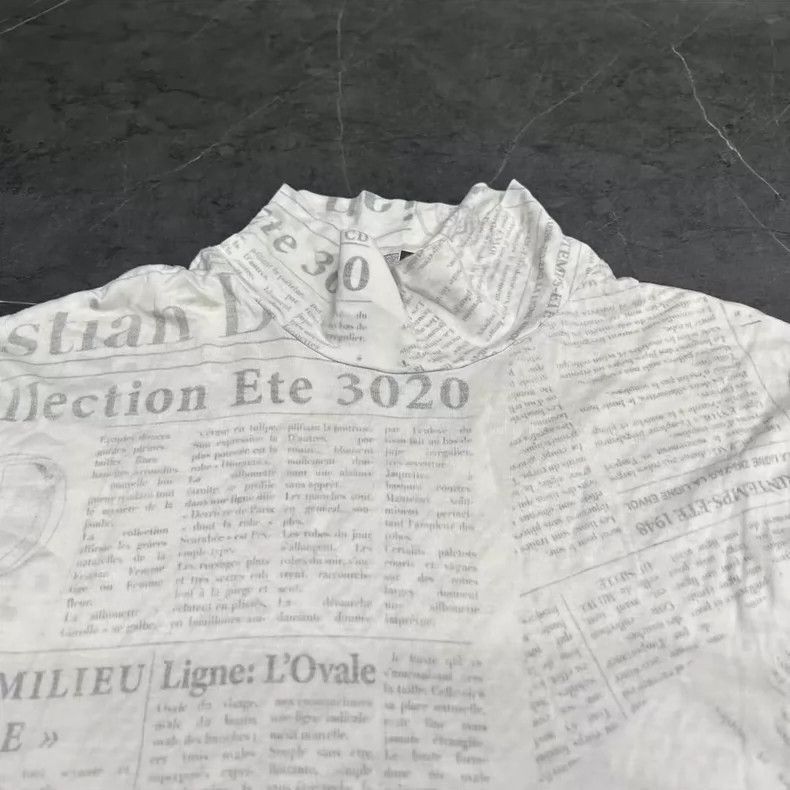 Dior Dior newspaper print long sleeve top Size US S / EU 44-46 / 1 - 6 Thumbnail