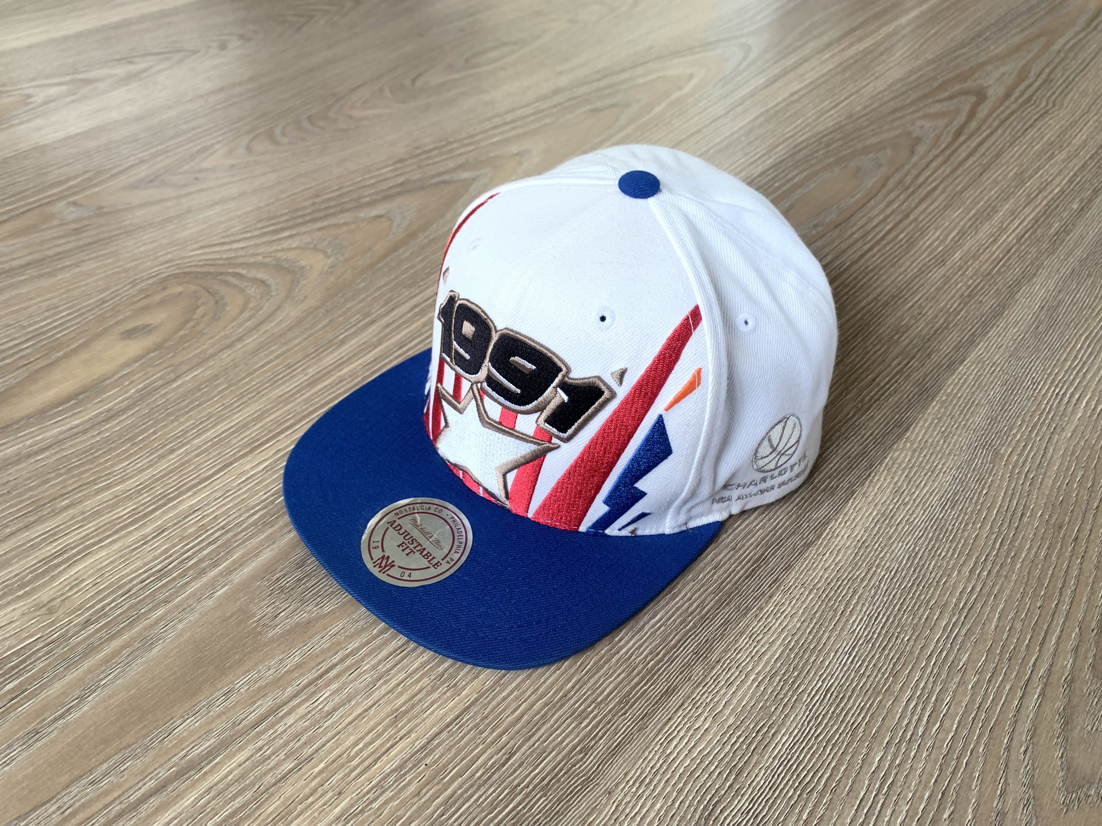 Mitchell & Ness Mitchell & Ness Ticket Burst Snapback All-Star White Size ONE SIZE - 1 Thumbnail