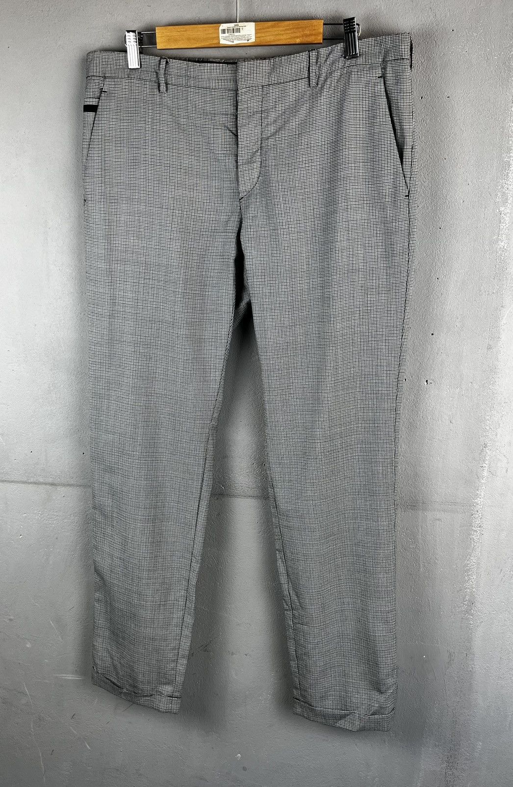 Prada Prada pants size 52 Size US 32 / EU 48 - 9 Thumbnail