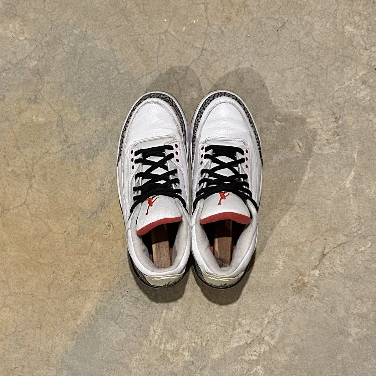 Jordan Brand × Nike Air Jordan 3 Retro White Cement 2011 US 9 Size US 9 / EU 42 - 10 Thumbnail