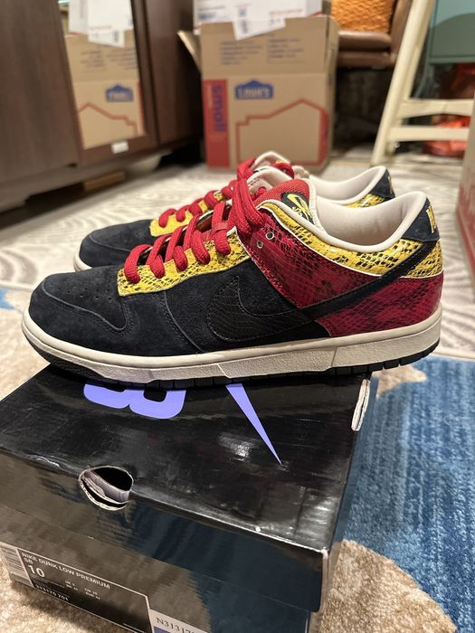 Nike Nike SB dunk low Coral Snake | Grailed