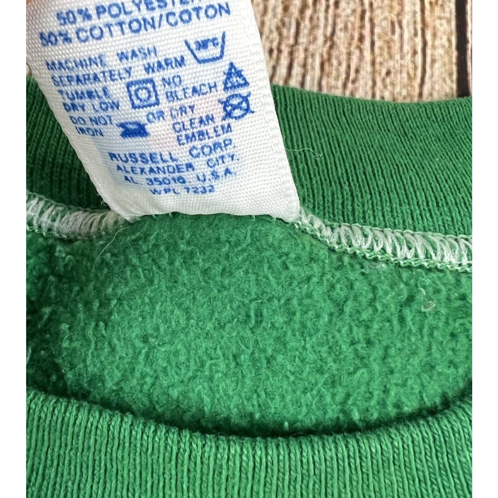 Vintage VINTAGE Russell Sweatshirt Pullover University 80s St. Pats St. Patricks Day Green Cotton Blend Size M Unisex Adults Burger? Size US M / EU 48-50 / 2 - 6 Thumbnail