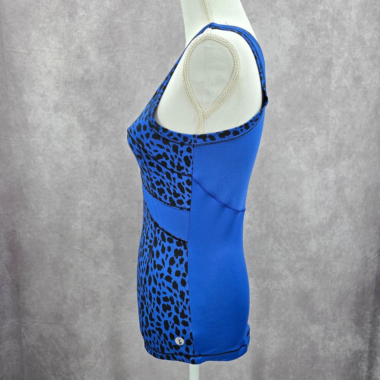 Other Standing Tree Blue Animal Print Streetwear Tank Top Small Size S / US 4 / IT 40 - 4 Thumbnail