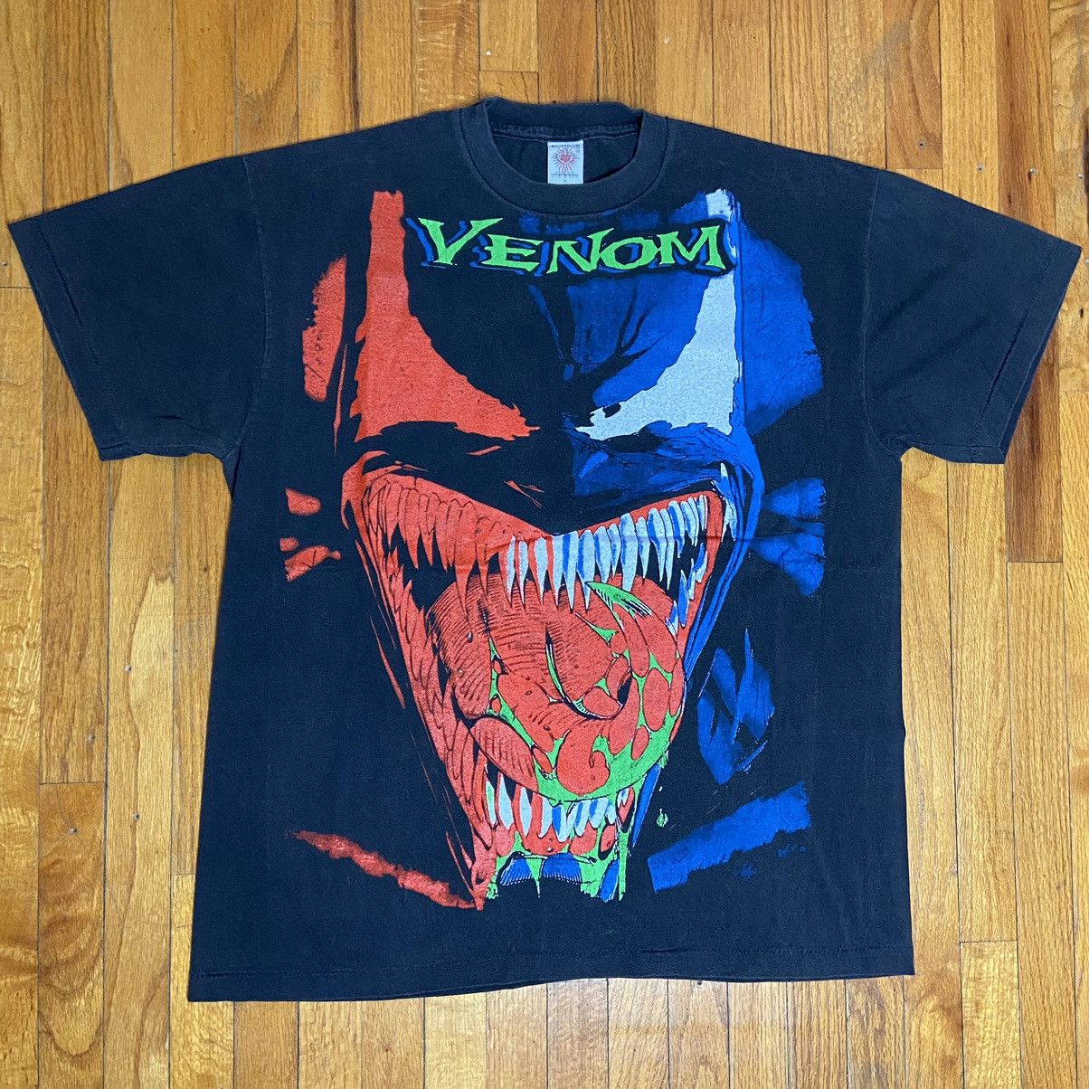 Marvel Comics AOP Venom Vs. Carnage Tee | Grailed