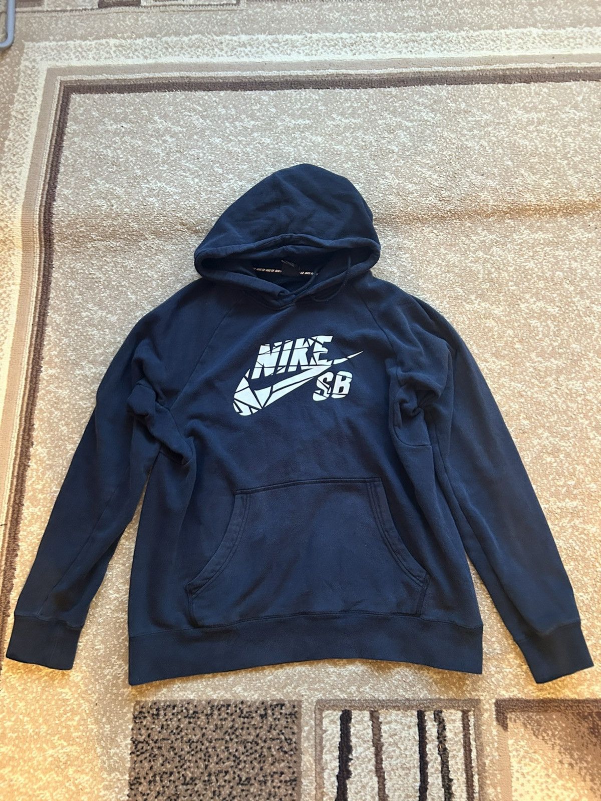 Nike × Vintage Vintage NIKE SB Big Swoosh Hoodie Size US L / EU 52-54 / 3 - 1 Thumbnail