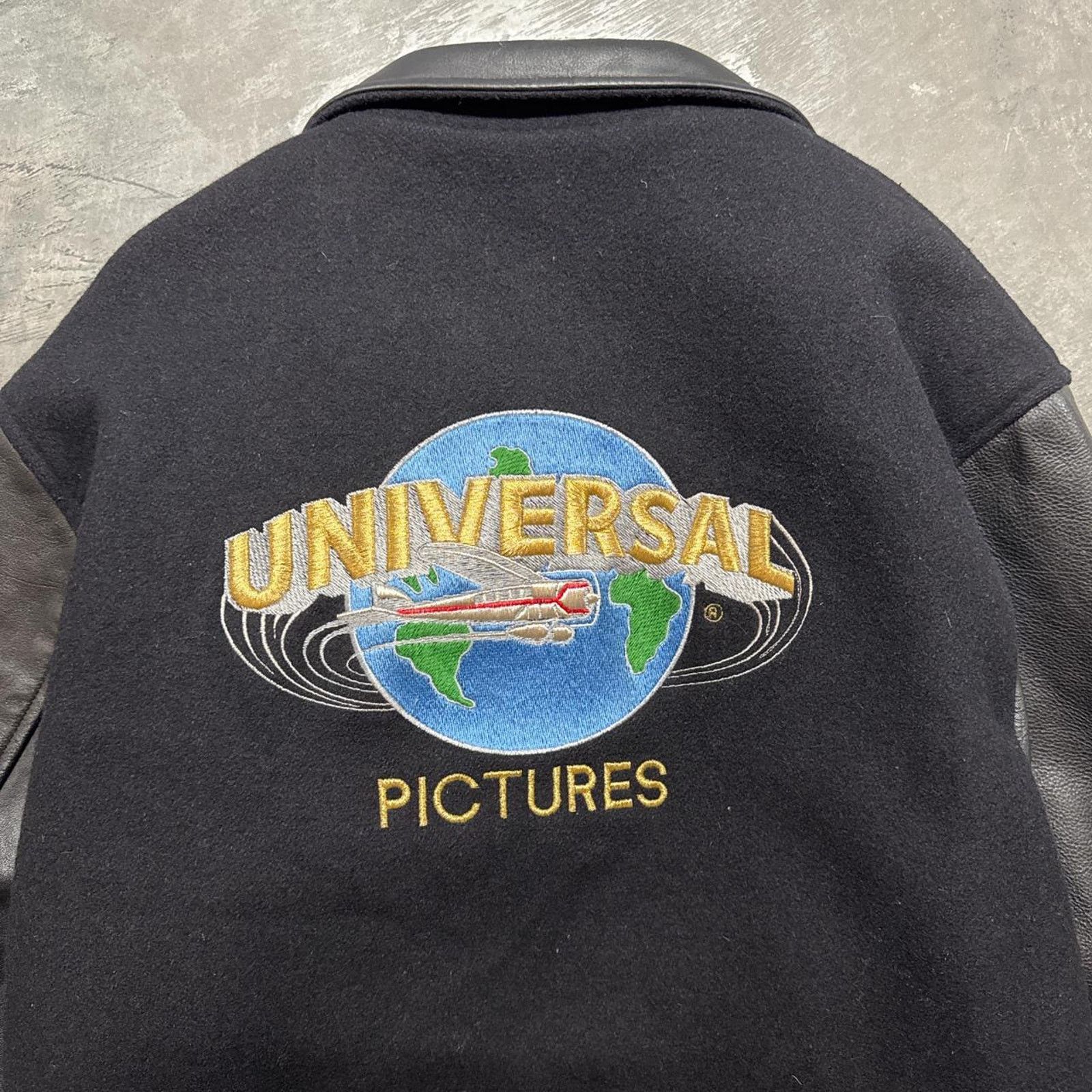 Vintage Vintage 80s 90s Universal Pictures Varsity Leather Jacket Size US S / EU 44-46 / 1 - 2 Thumbnail