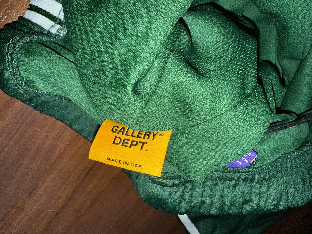 Gallery Dept. GALLERY DEPT. VENICE COURT SHORTS GREEN LOGO MESH Large Size US 34 / EU 50 - 7 Thumbnail