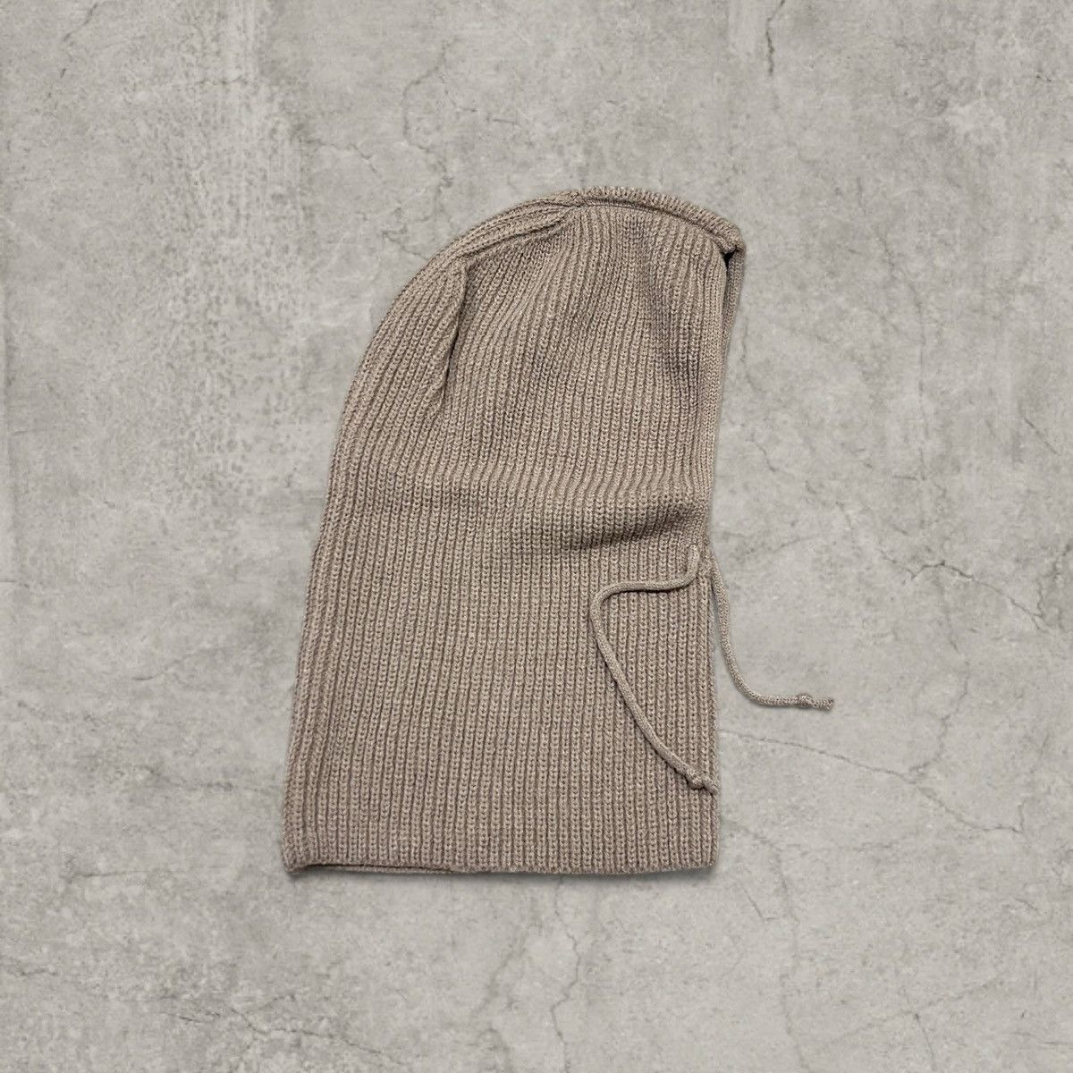Japanese Brand Vintage style beige bonnet snood hood scarf hat. One size Size ONE SIZE - 2 Thumbnail