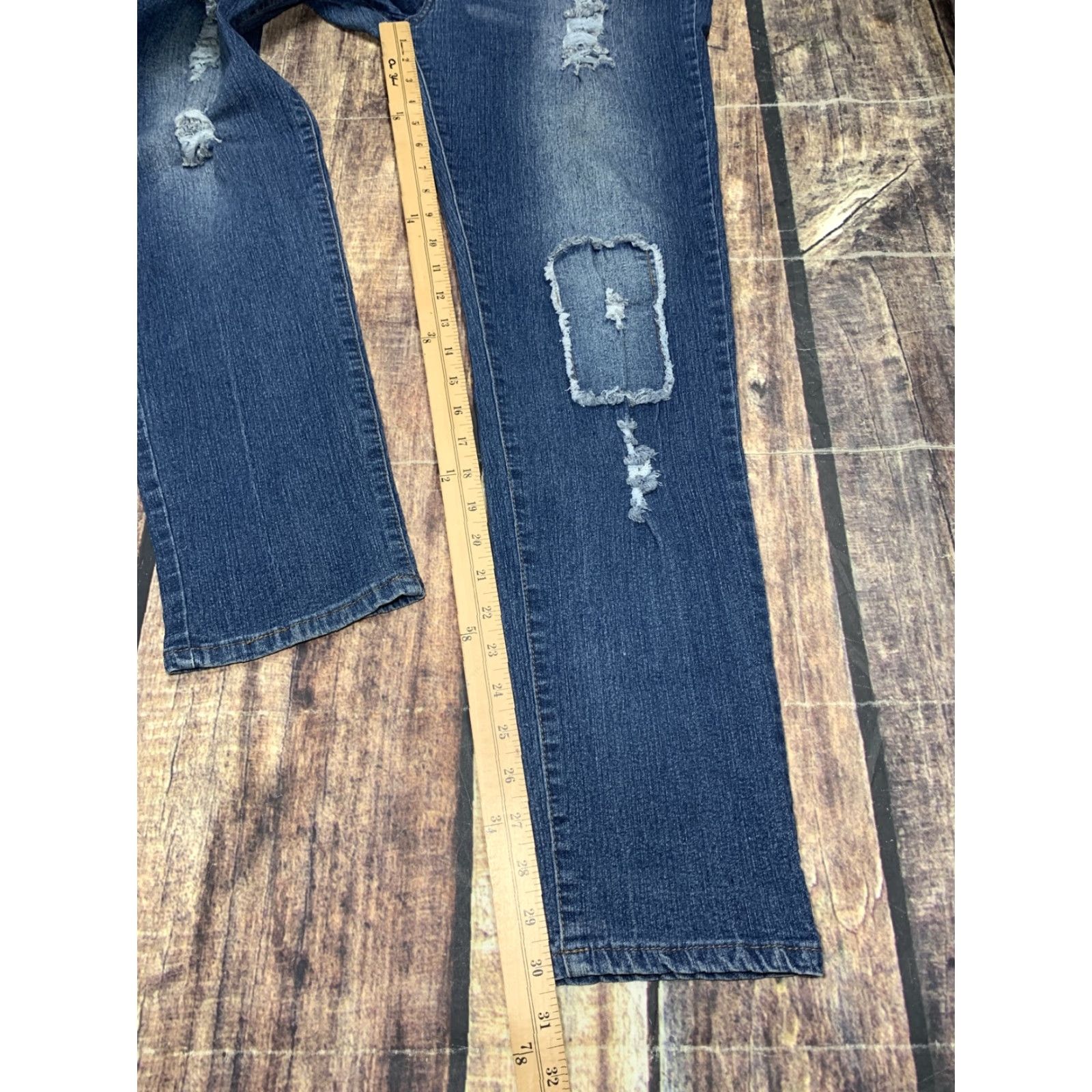 Vintage VINTAGE American Quality AQ Jeans Women Slim Distressed 18 Plus 36 x 31 Blue Denim Stretch Size 40" / US 18 - 2 Thumbnail