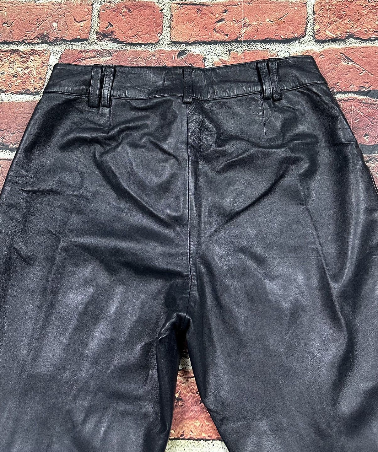 Tommy Hilfiger Vintage Tommy Hilfiger Leather Pants Motorcycle Y2K 33x32 Size 34" / US 12 / IT 48 - 5 Thumbnail