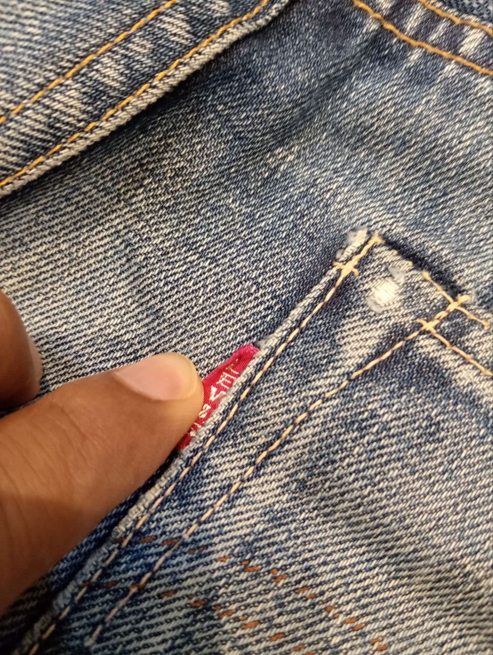 Levi's Vintage Clothing LEVI'S VINTAGE 501 CAPITAL E SELVEDGE BLUE DENIM JEANS Size US 30 / EU 46 - 15 Thumbnail
