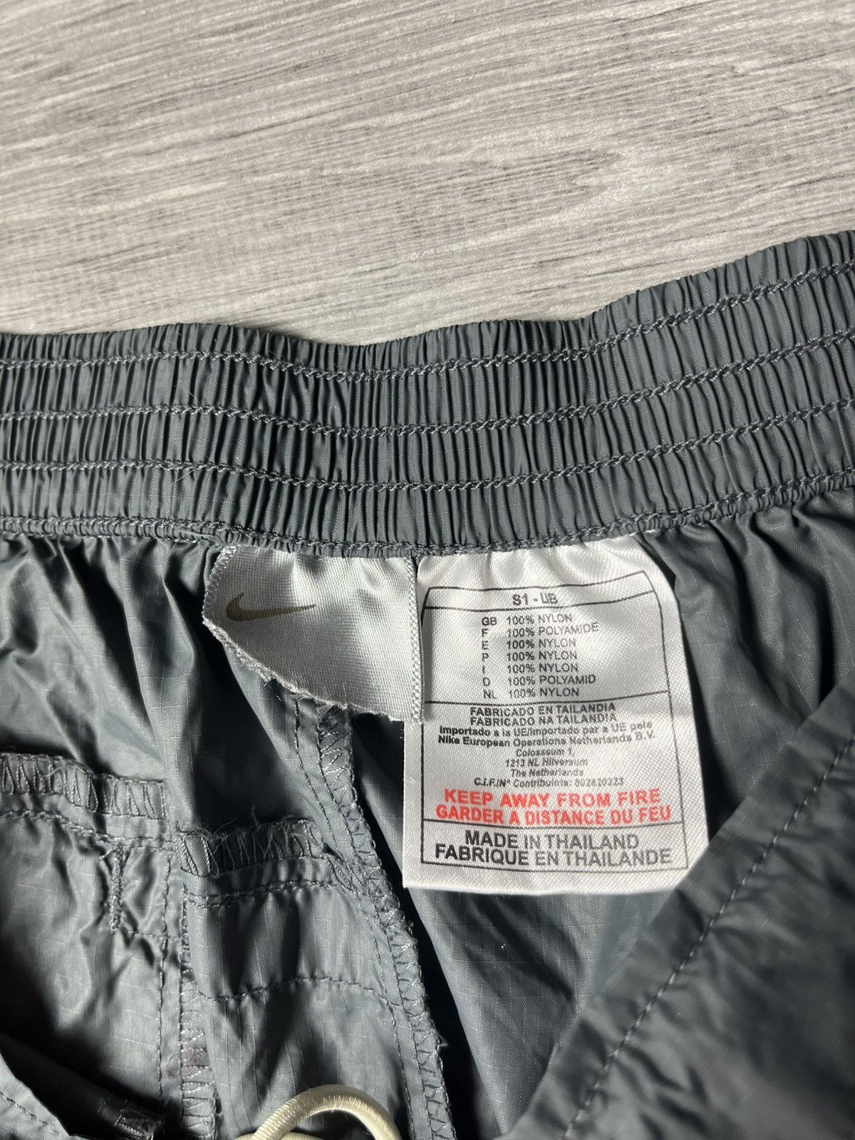 Nike Nike shorts running y2k size Medium Size US 32 / EU 48 - 3 Thumbnail