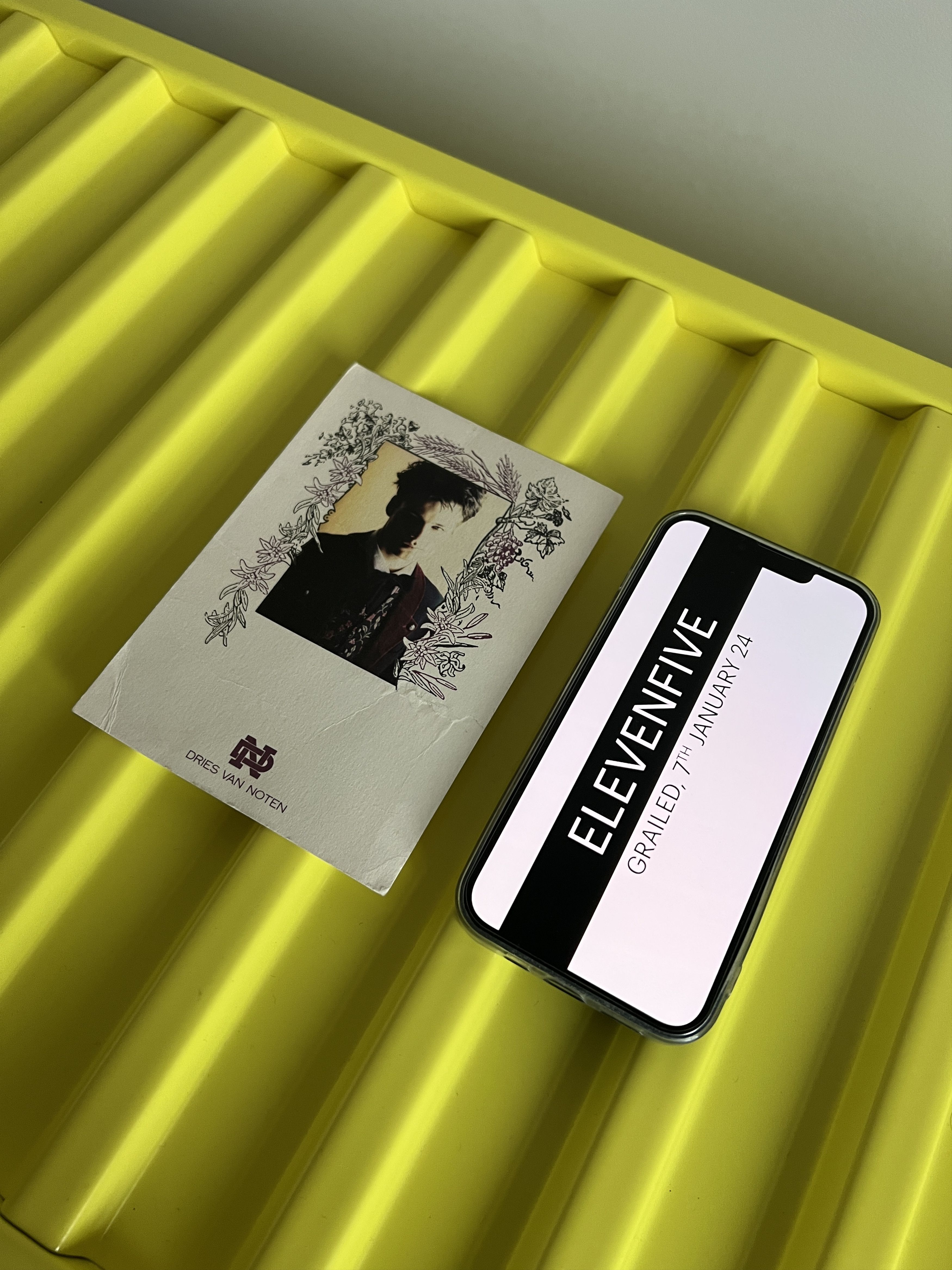 Dries Van Noten Dries Van Noten Postcard, 1980's Size ONE SIZE - 2 Thumbnail