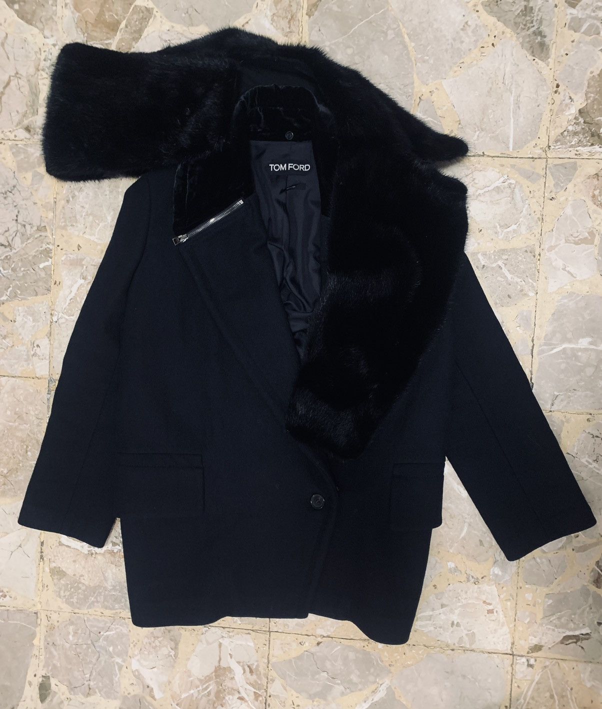 Tom Ford Tom Ford Black Peacoat Collar & Mink Fur — Rare Grail Piece Size M / US 6-8 / IT 42-44 - 2 Thumbnail