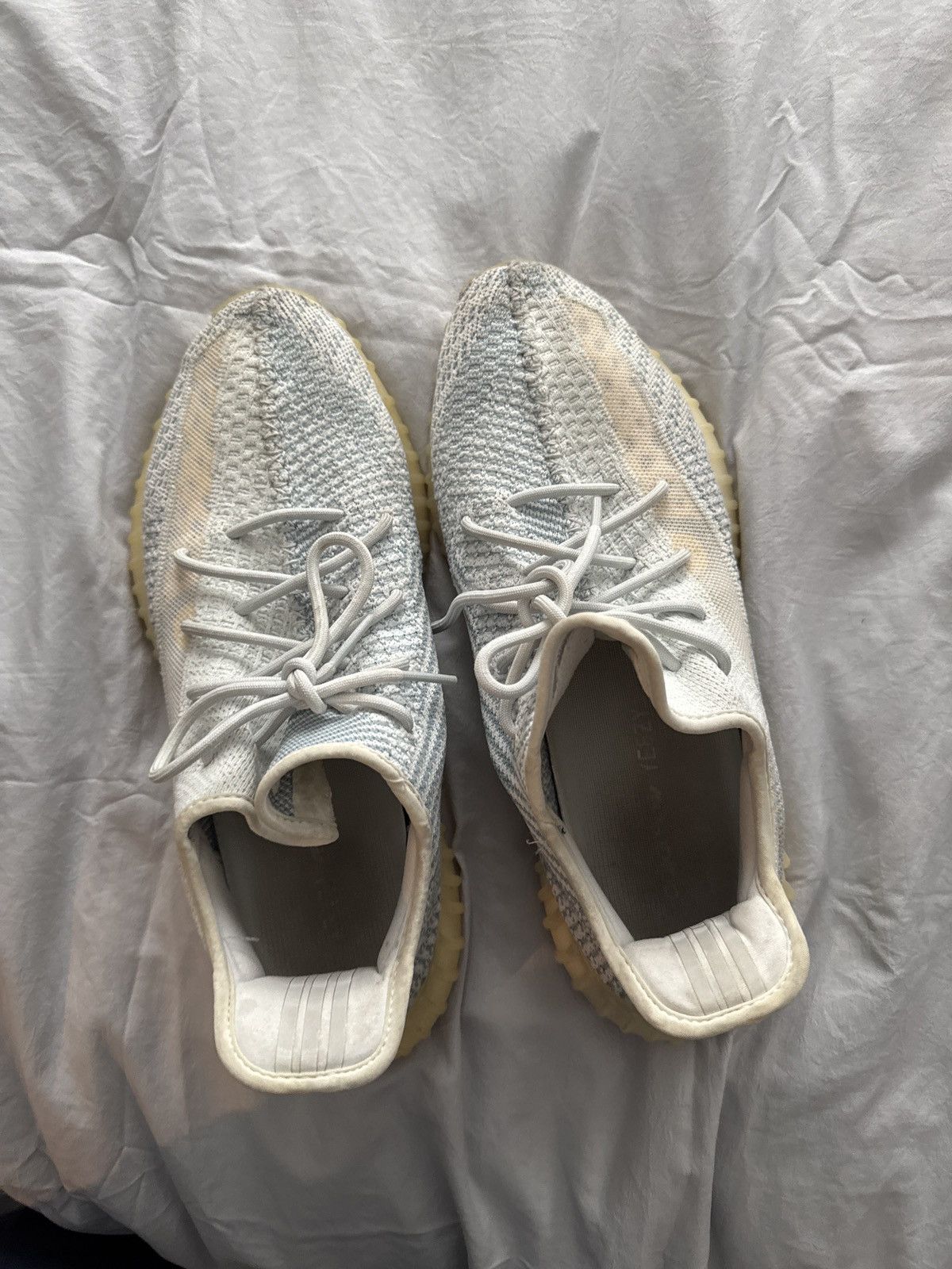 Yeezy Light blue size 12.5 display picture 2