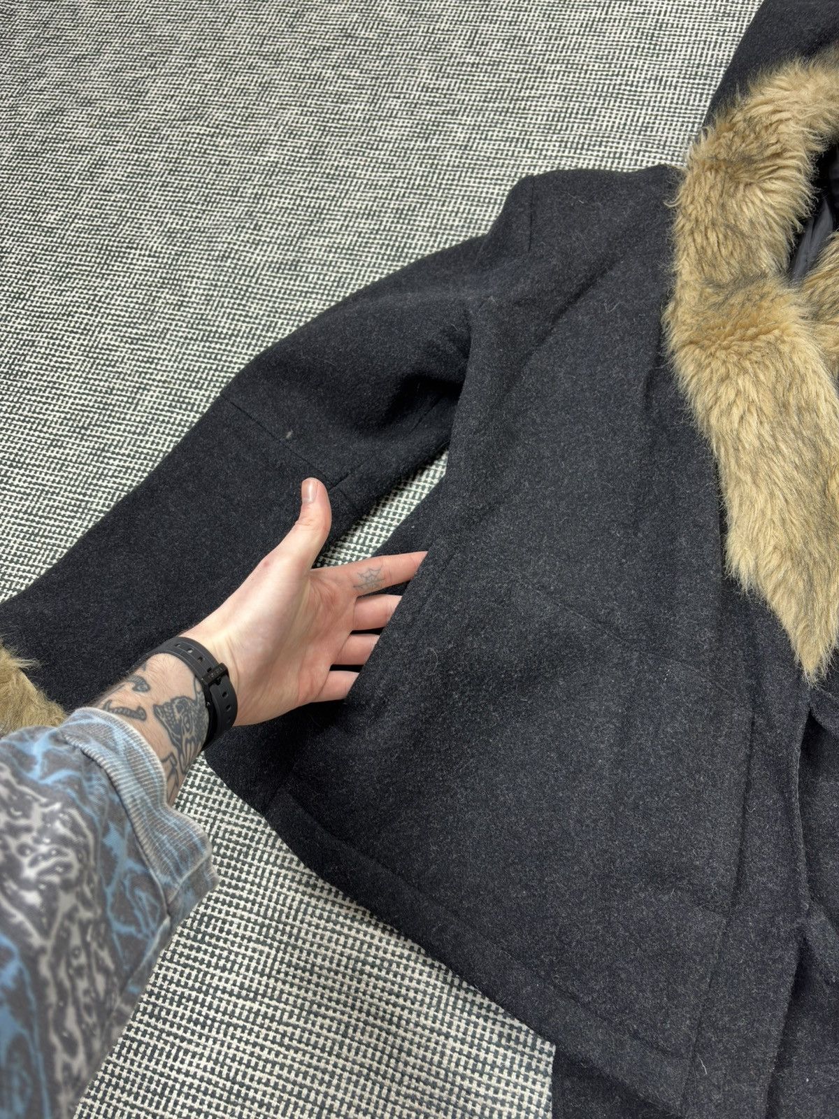 Japanese Brand Faux fur avant garde wool jacket japan style harajuku vtg Size S / US 4 / IT 40 - 7 Thumbnail
