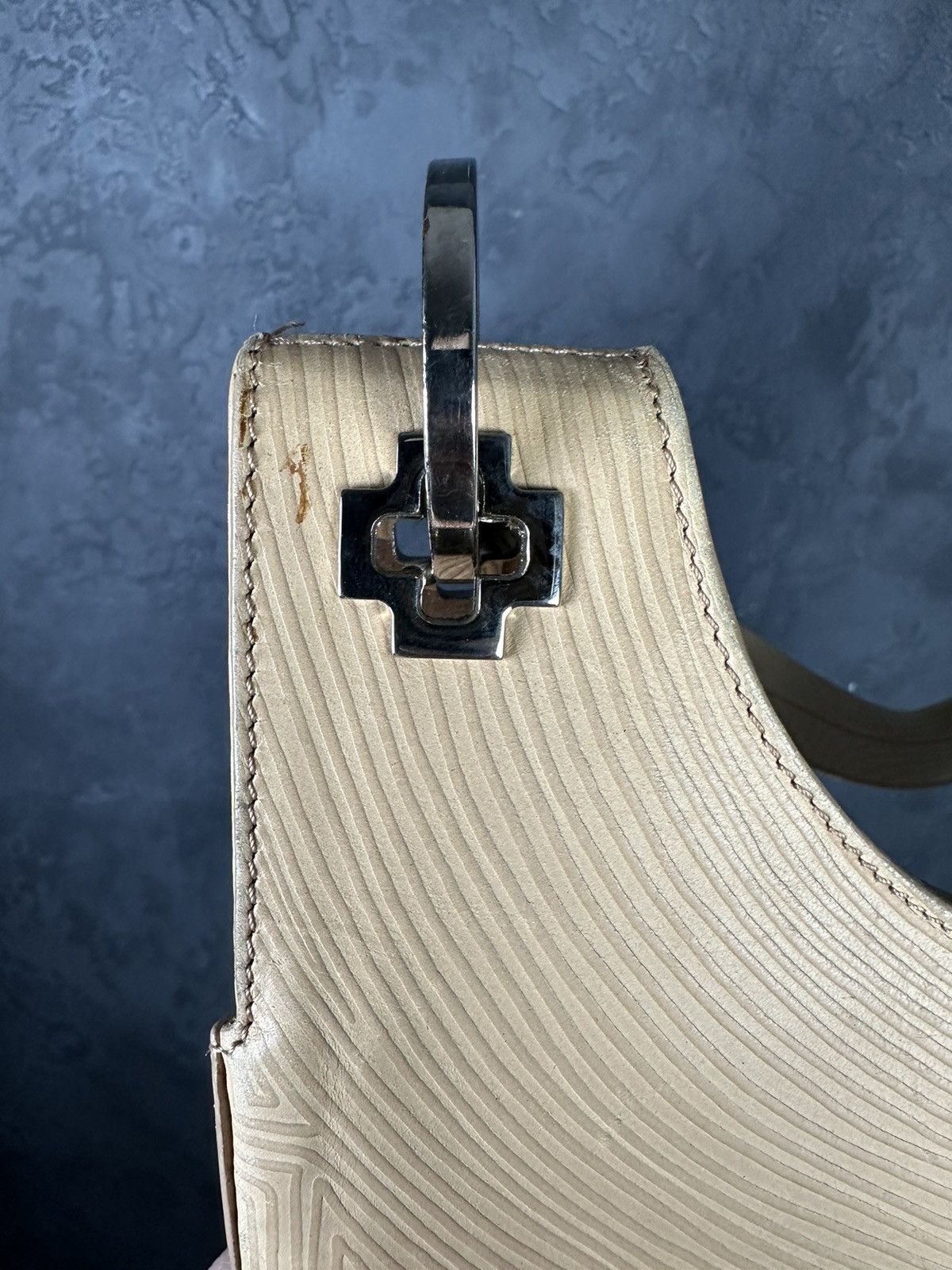 Bally BALLY LEATHER HANDBAG ITALY Size ONE SIZE - 6 Thumbnail