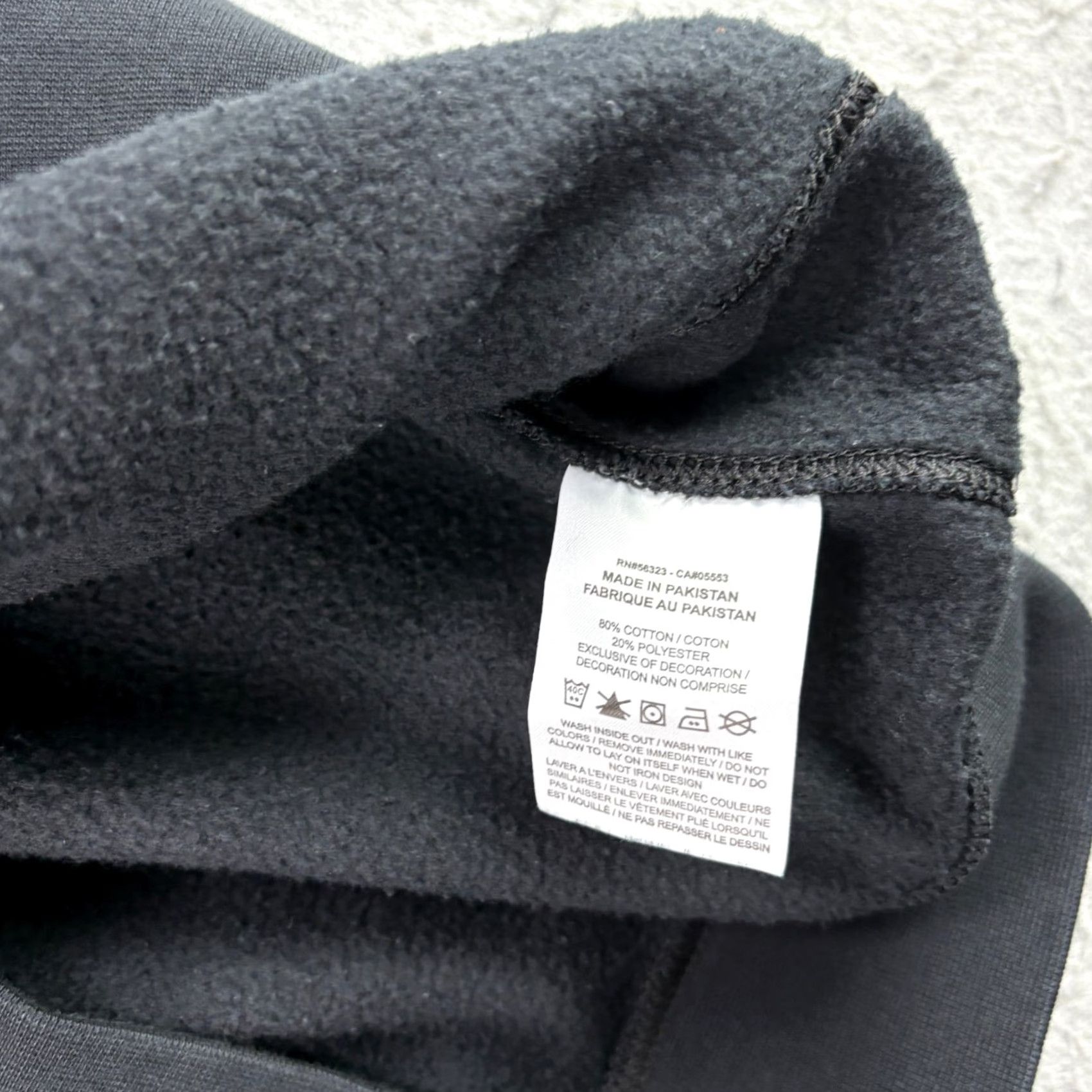 Nike Nike Sweatshirt Mens Medium Black Crew Neck Fleece Pullover Spell Out Size US M / EU 48-50 / 2 - 6 Thumbnail