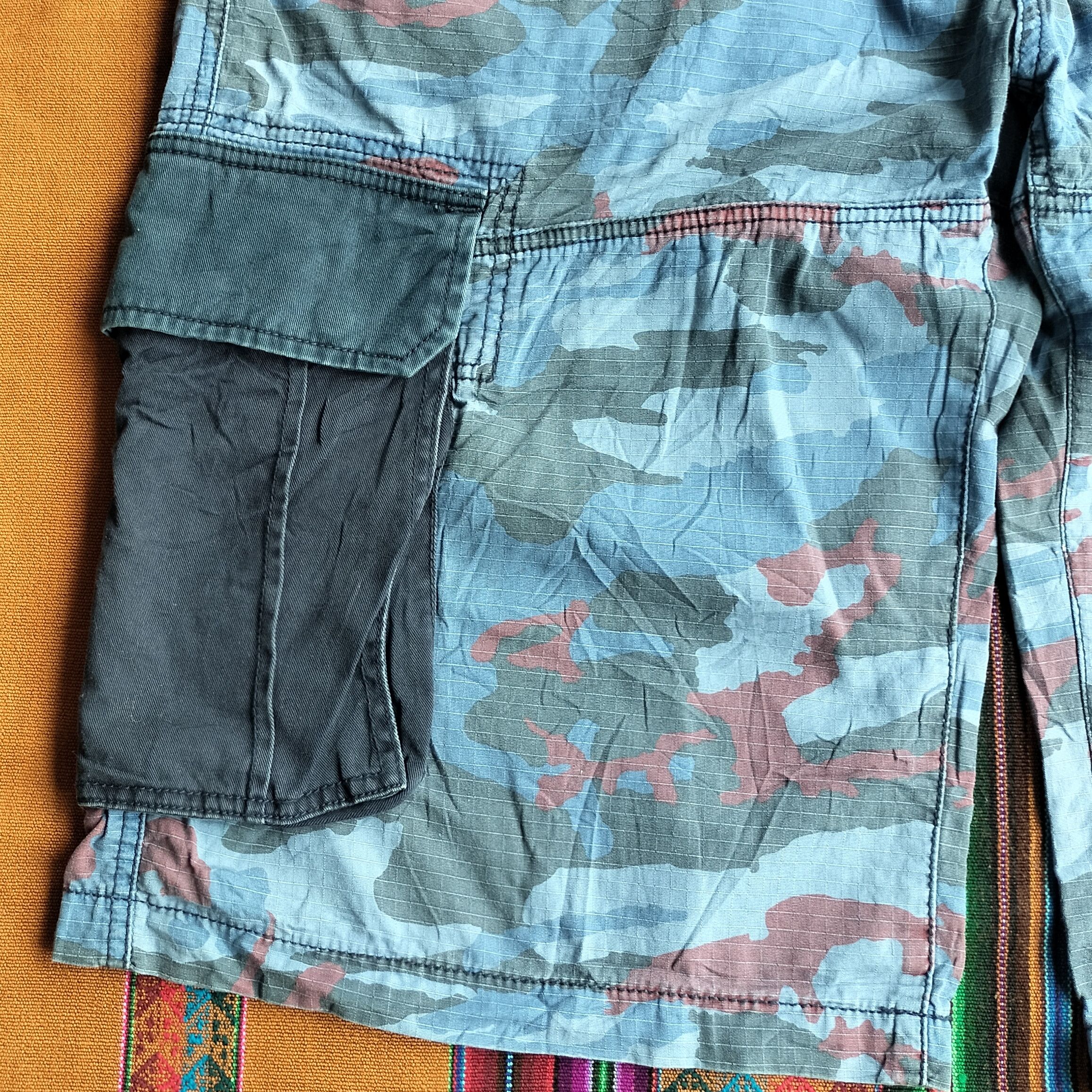 Marithe + Francois Girbaud Marithe francoi girbaud camouflage hybrid cargo short Size US 40 / EU 56 - 5 Thumbnail