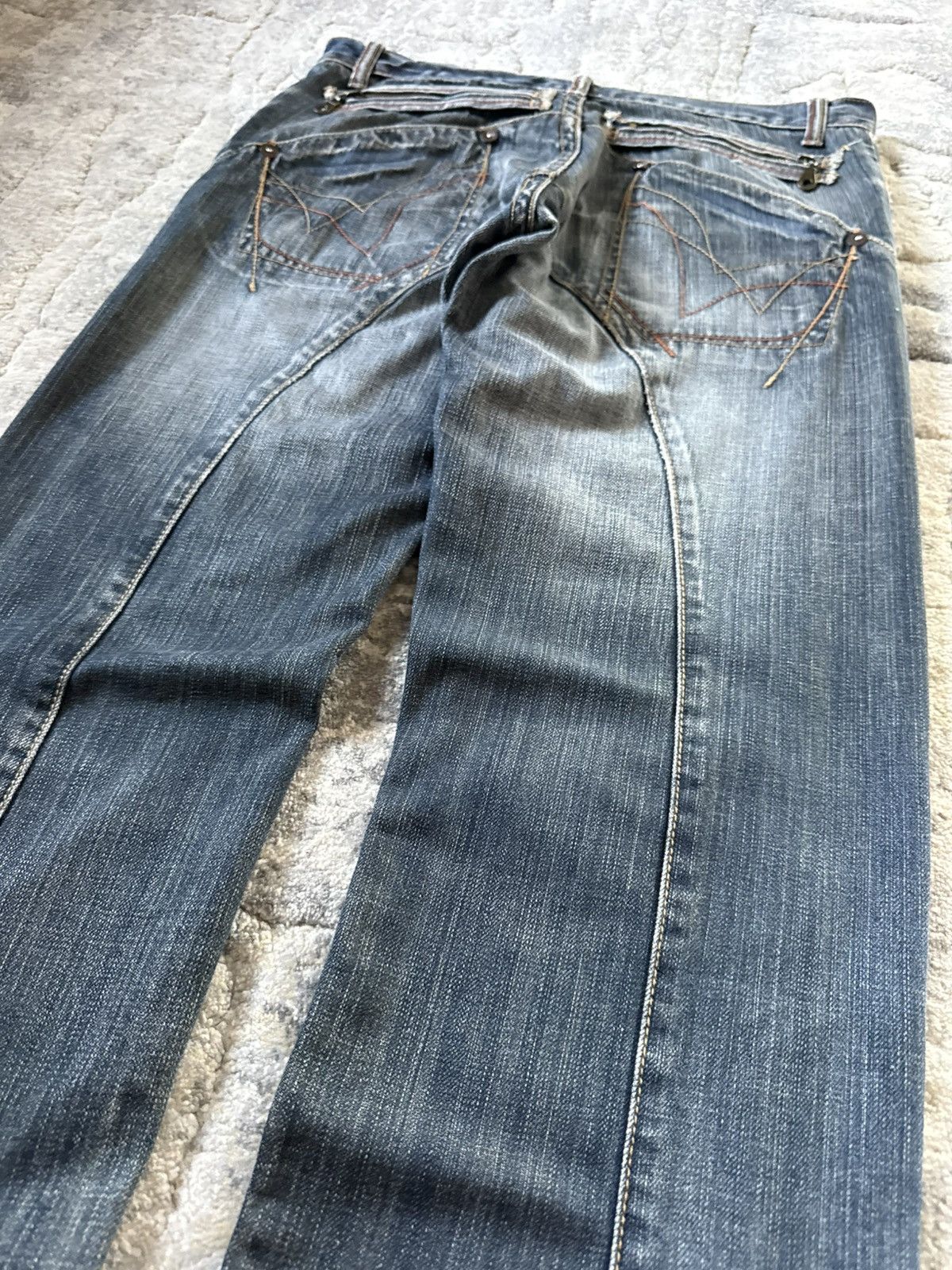 If Six Was Nine Ikka Japan Paneled Cut & Sew Claw Mark Fade Wash Jeans Size US 32 / EU 48 - 19 Thumbnail