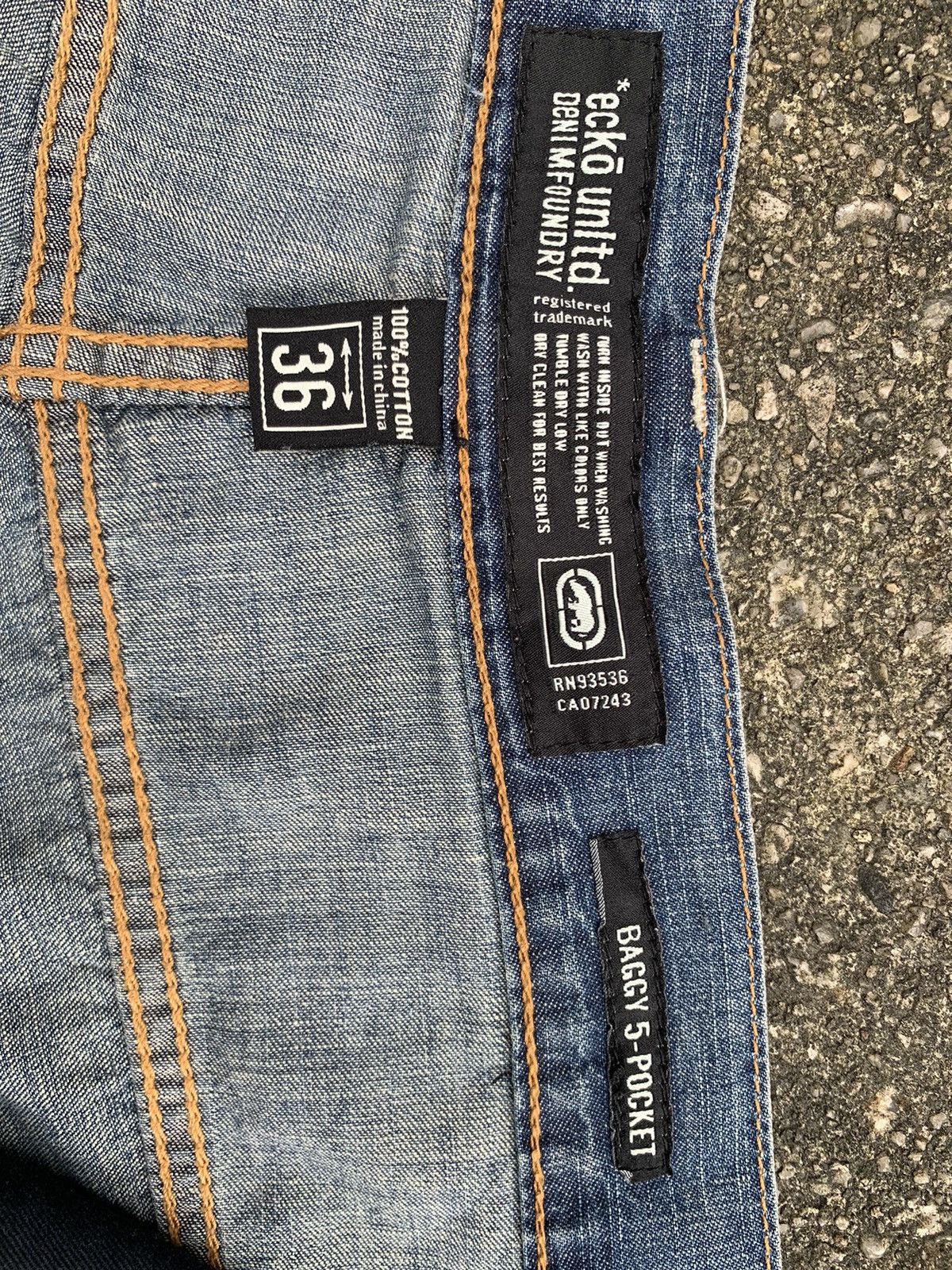 Ecko Unltd. Ecko Unltd Baggy 5 Pocket Soft Denim Pants Size US 36 / EU 52 - 17 Thumbnail