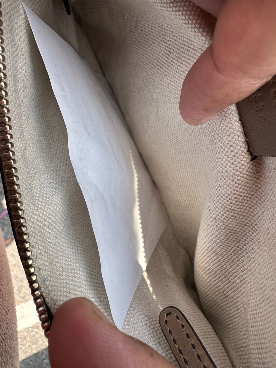 Gucci Authentic Gucci Pouch Size ONE SIZE - 5 Thumbnail