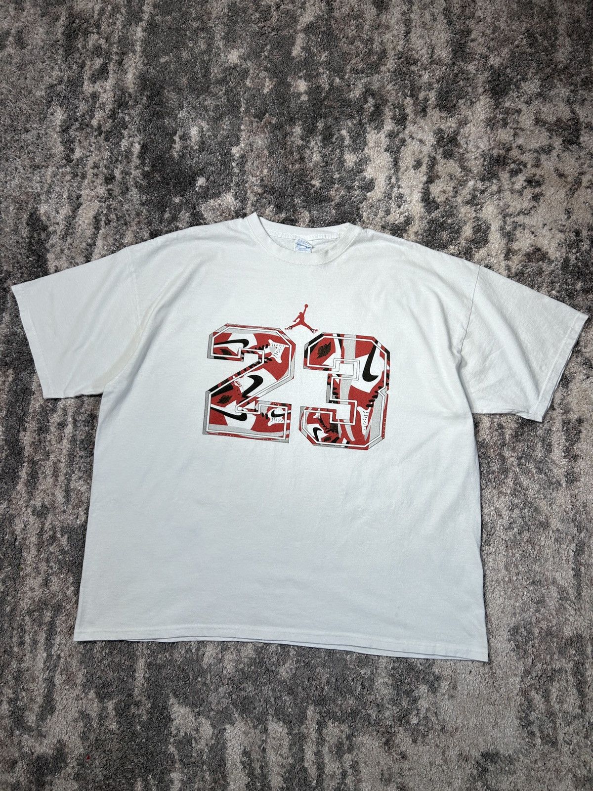 Jordan Brand × Nike Vintage Chicago Bulls Tee / XXL Size US XXL / EU 58 / 5 - 1 Thumbnail