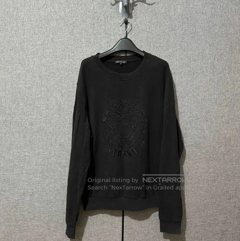 Other Versace Black Embroidered Medusa Sweatshirt . Size US M / EU 48-50 / 2 - 1 Thumbnail