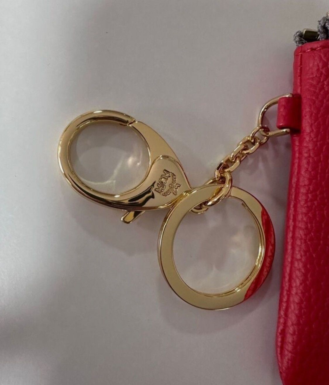 MCM Mcm key case red / silver Size ONE SIZE - 4 Thumbnail