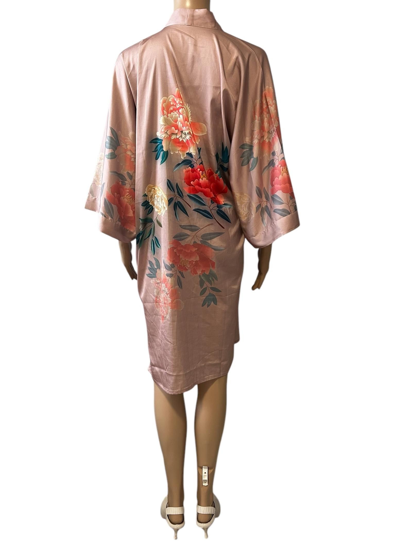 Designer Elegant Floral Satin Kimono Robe Size ONE SIZE - 2 Thumbnail