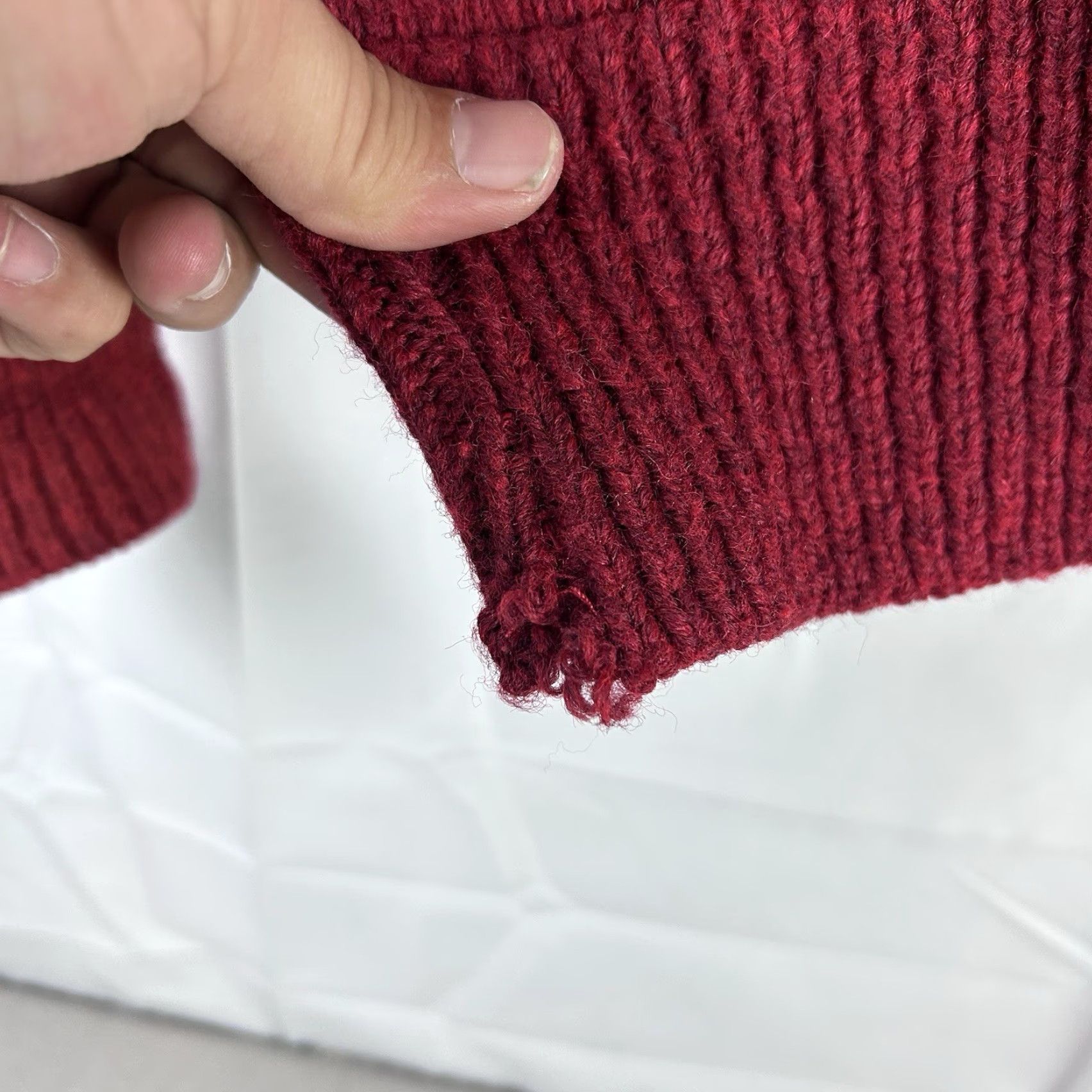 Vintage VINTAGE Remington Sweater Men’s XL Windstopper Wool Orlon Red Chest Vtg 5 Button Pullover Crew Neck Long Sleeve Knit Solid USA 90s Mens Size US XL / EU 56 / 4 - 5 Thumbnail