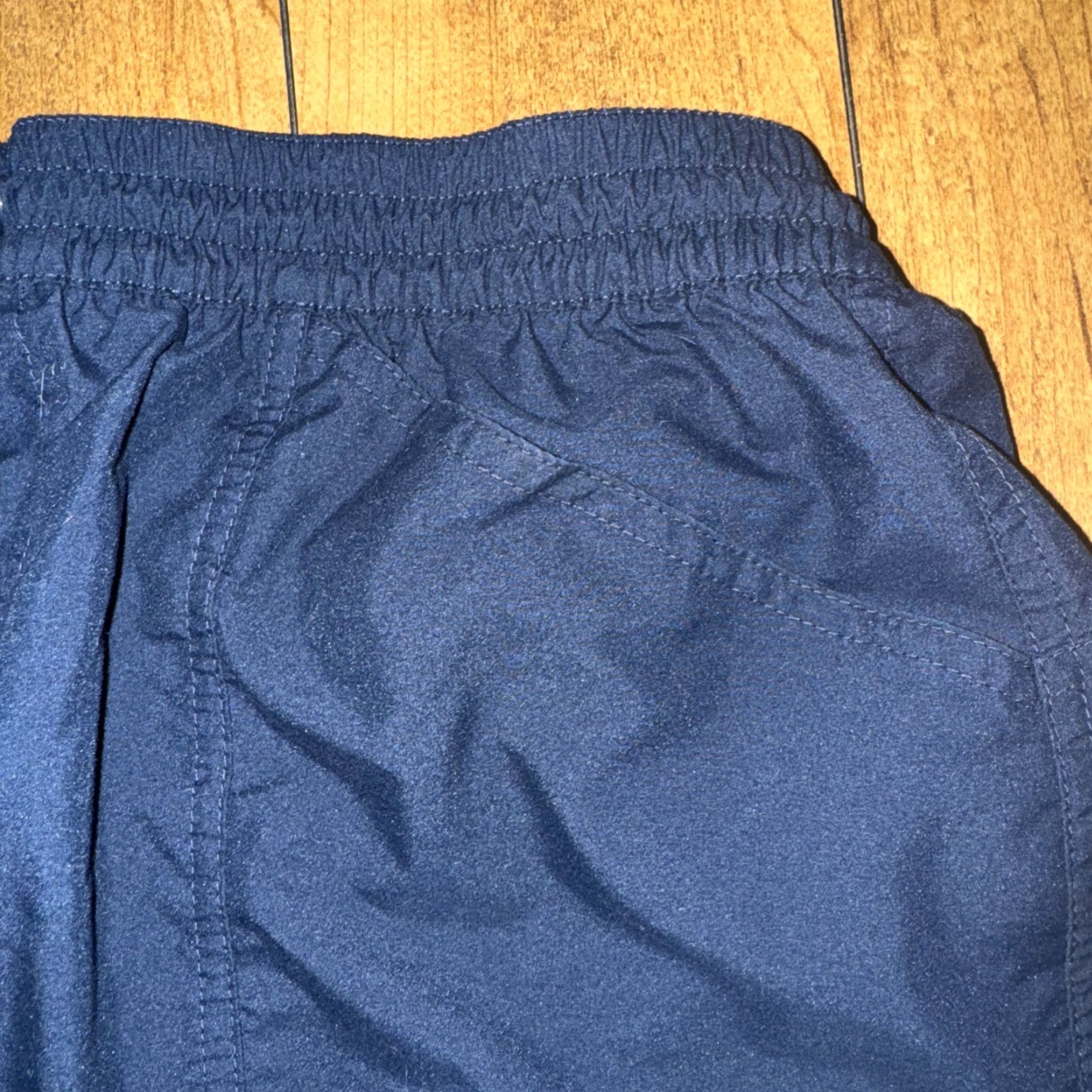 Nike VINTAGE Nike Cargo Hiking Shorts Blue Large 30x12 Silver Tag Y2K Utility Men Adults Size US 33 - 6 Thumbnail