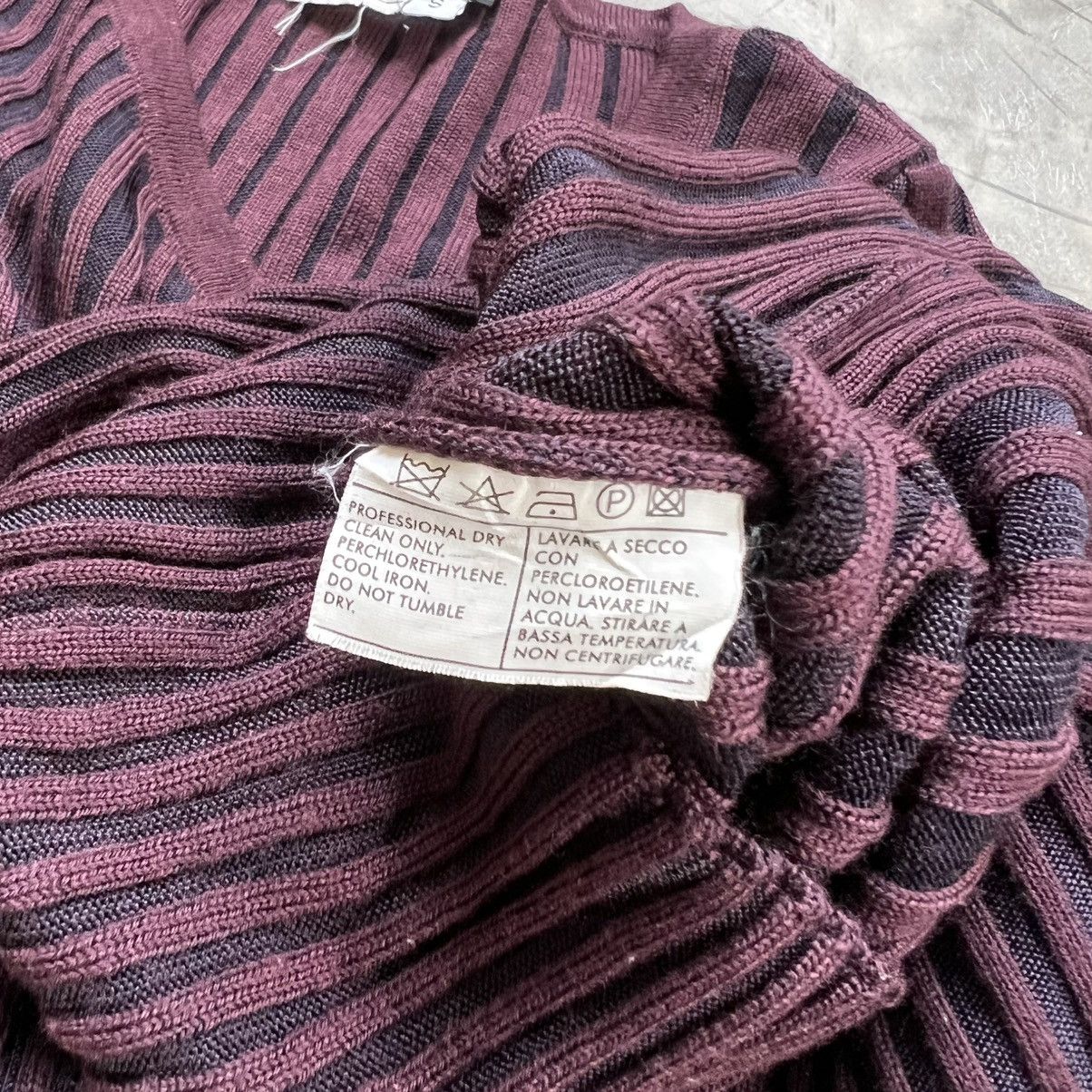 Salvatore Ferragamo Vintage 90s Salvatore Ferragamo Ribbed Knit Cardigan Size S / US 4 / IT 40 - 8 Thumbnail