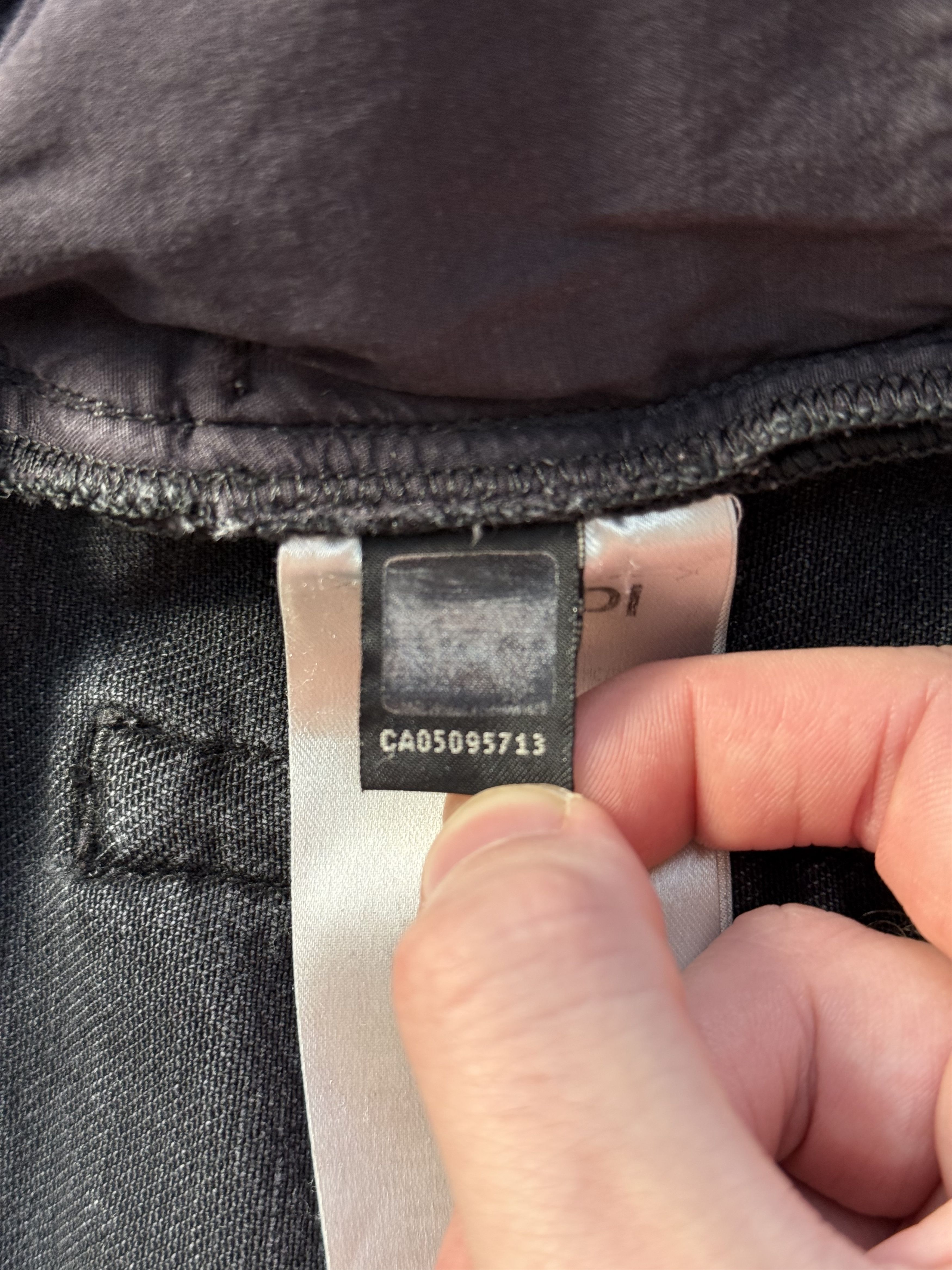 Fendi Fendi black men`s jeans Size US 34 / EU 50 - 11 Thumbnail